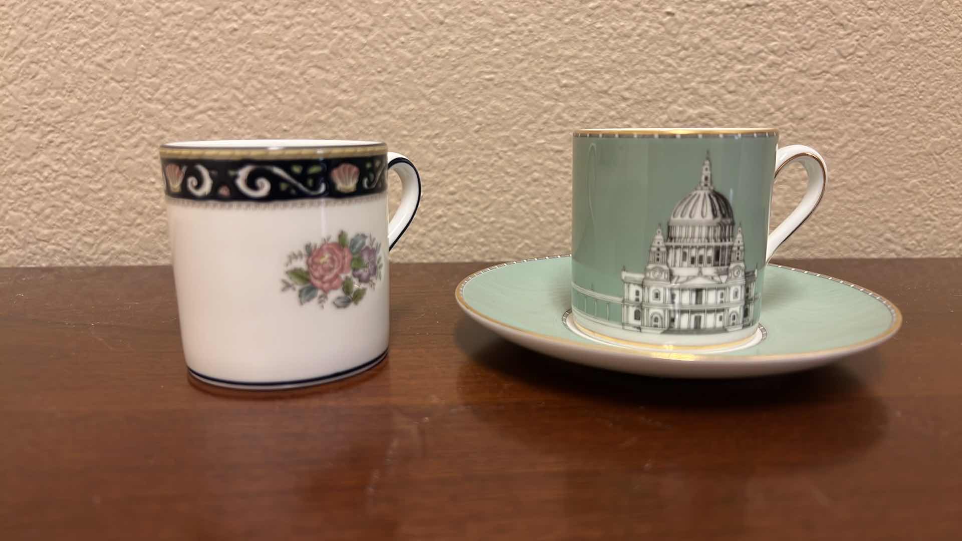 Photo 2 of MINIATURE WEDGEWOOD CHINA TEACUP SET & TEACUP