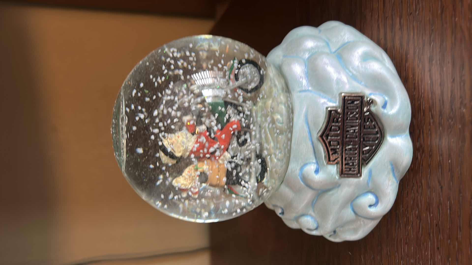 Photo 4 of 2 MUSICAL SNOW GLOBES