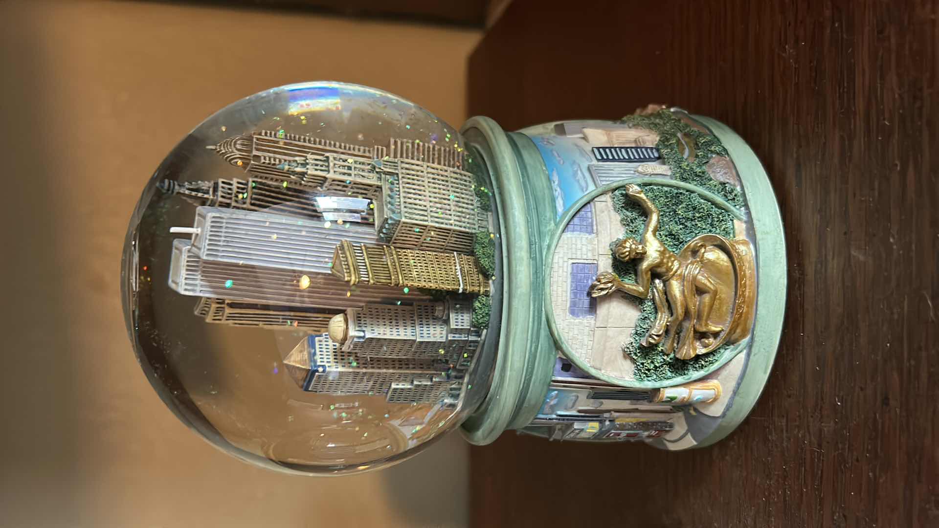 Photo 2 of 2 MUSICAL SNOW GLOBES