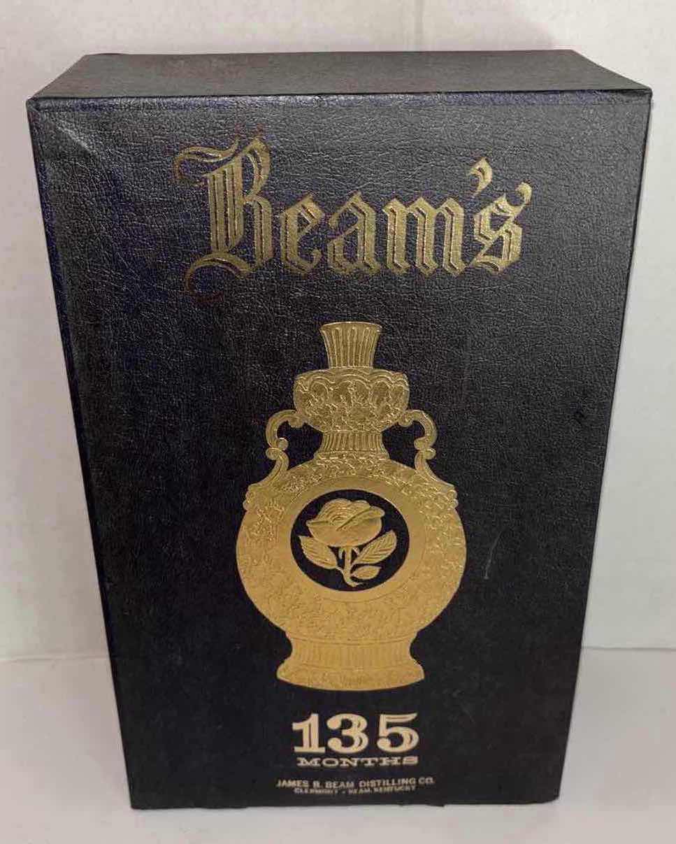 Photo 5 of VINTAGE JIM BEAM 1978 THE YELLOW ROSE OF TEXAS DECANTER & ORIGINAL BOX, AGED 135 MONTHS (EMPTY)
