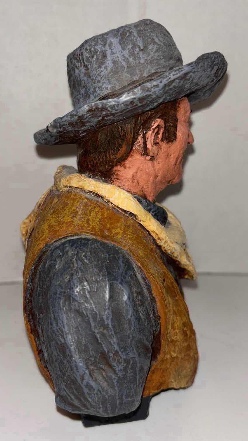 Photo 2 of VINTAGE D. MONFORT ORIGINAL WESTERN 7” SCULPTURE “TRAIL BOSS” 1982