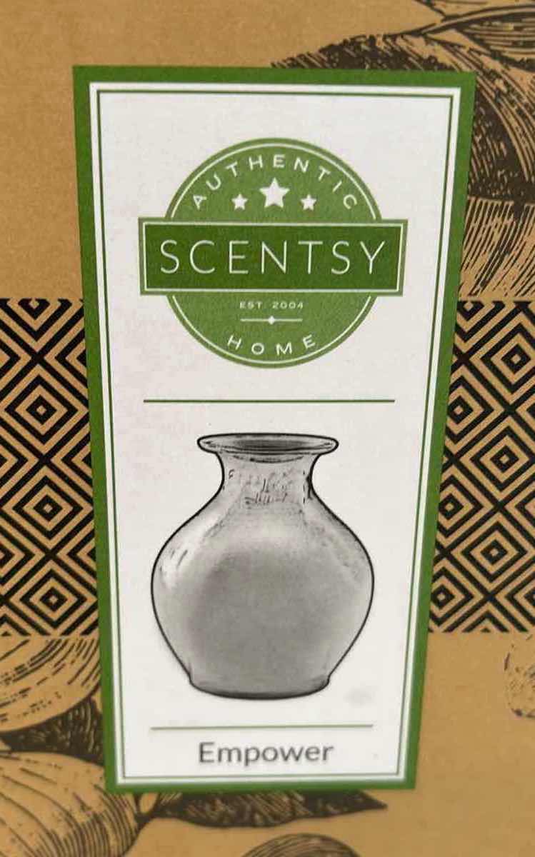 Photo 2 of NEW SCENTSY “EMPOWER” DIFFUSER SHADE (SHADE ONLY)