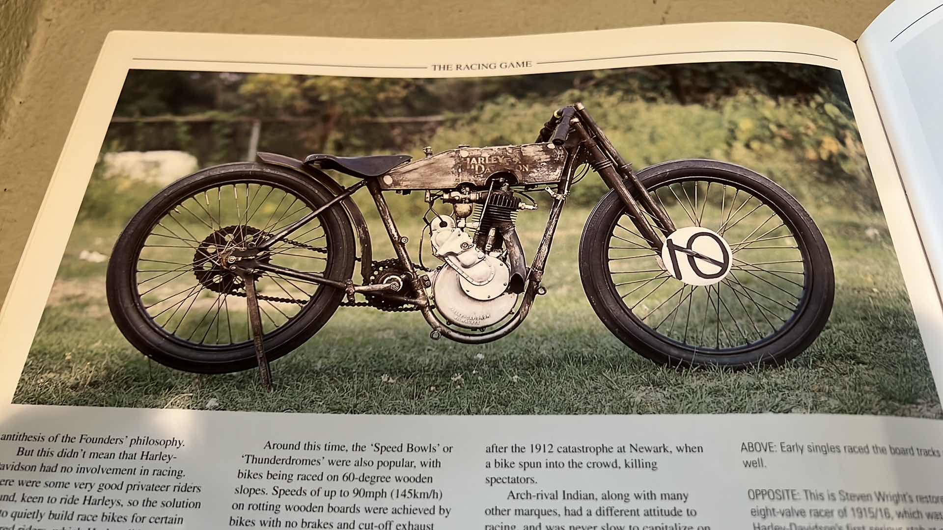 Photo 8 of THE ENCYCLOPEDIA OF THE HARLEY-DAVIDSON