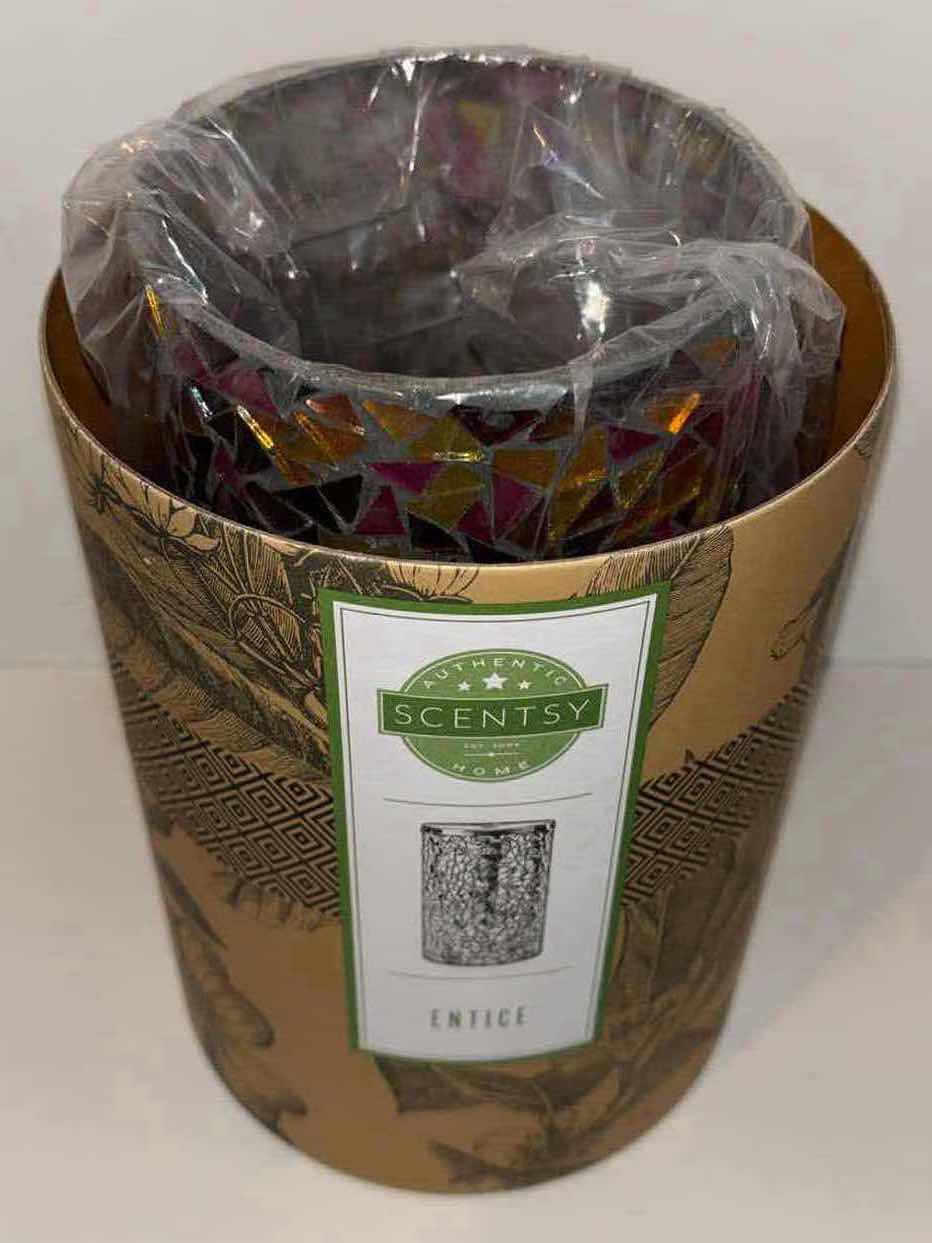 Photo 4 of NEW SCENTSY HOME DIFFUSER SHADE ONLY, “ENTICE”