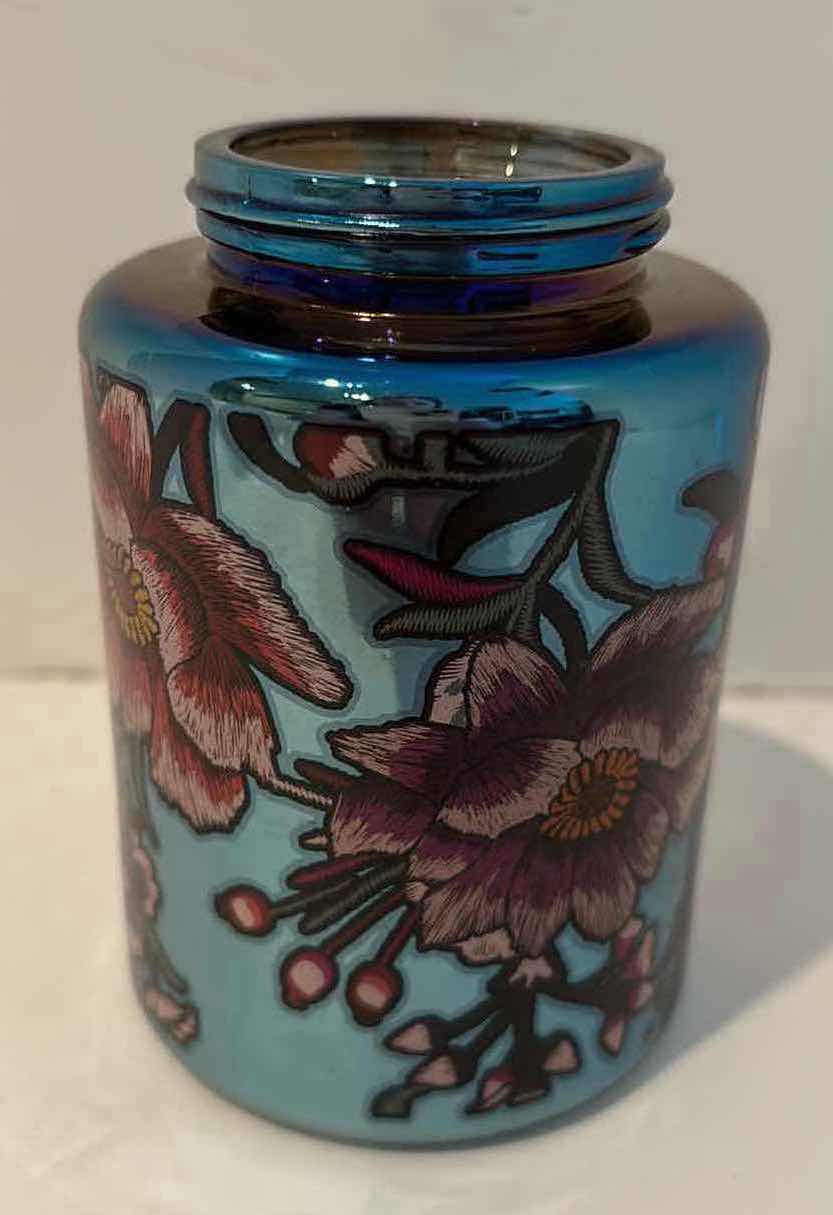 Photo 3 of NEW SCENTSY HOME ELECTRIC WAX WARMER, “MIDNIGHT FLORAL” (WARMER & BULB INCLUDED)