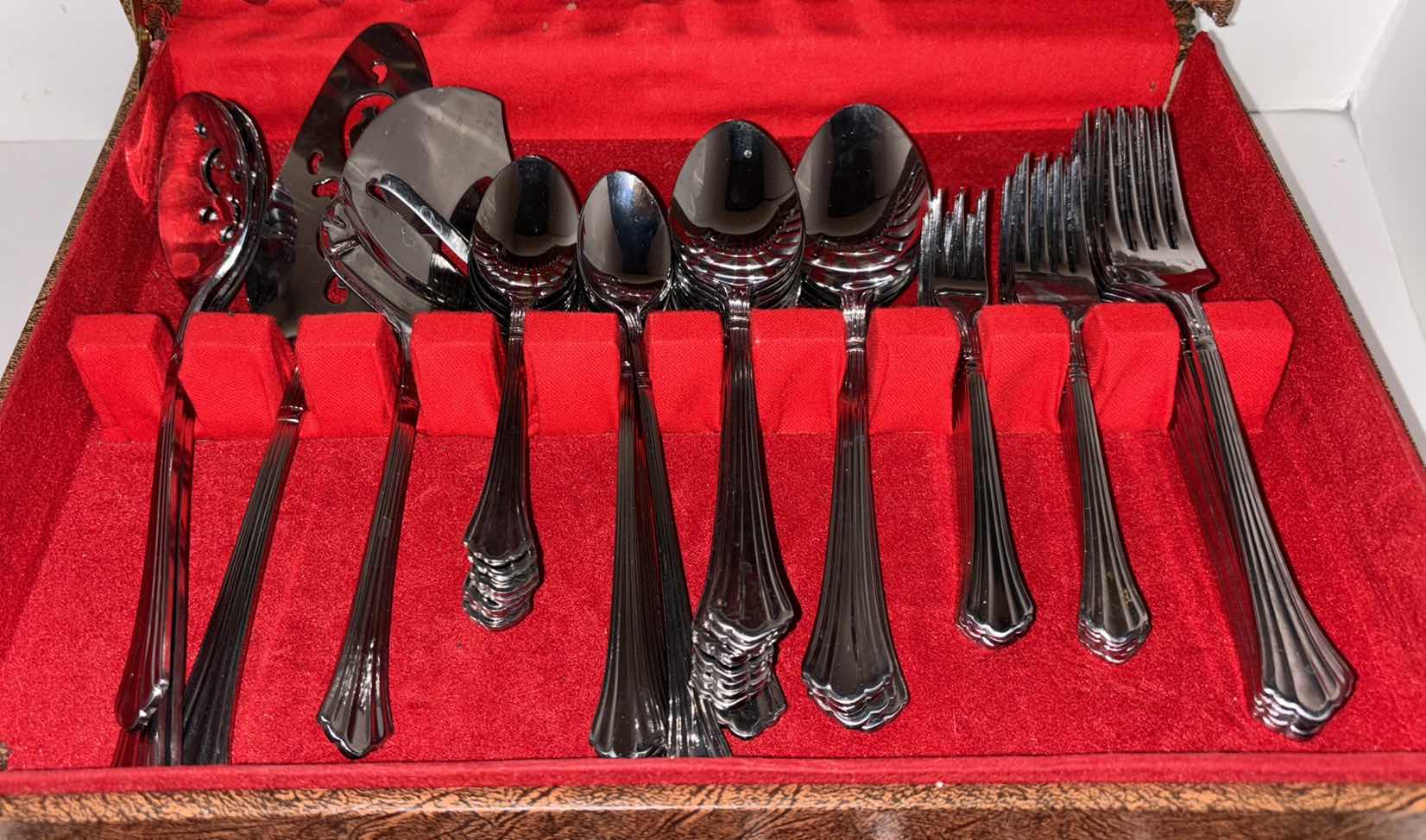 Photo 3 of STAINLESS STEEL SET OF FLATWARE, KOREA