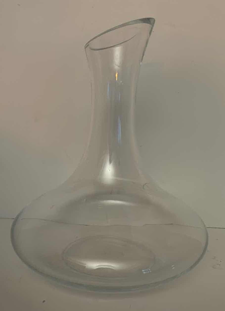 Photo 2 of NIB CRYSTAL GLASS 9.75” WINE DECANTER