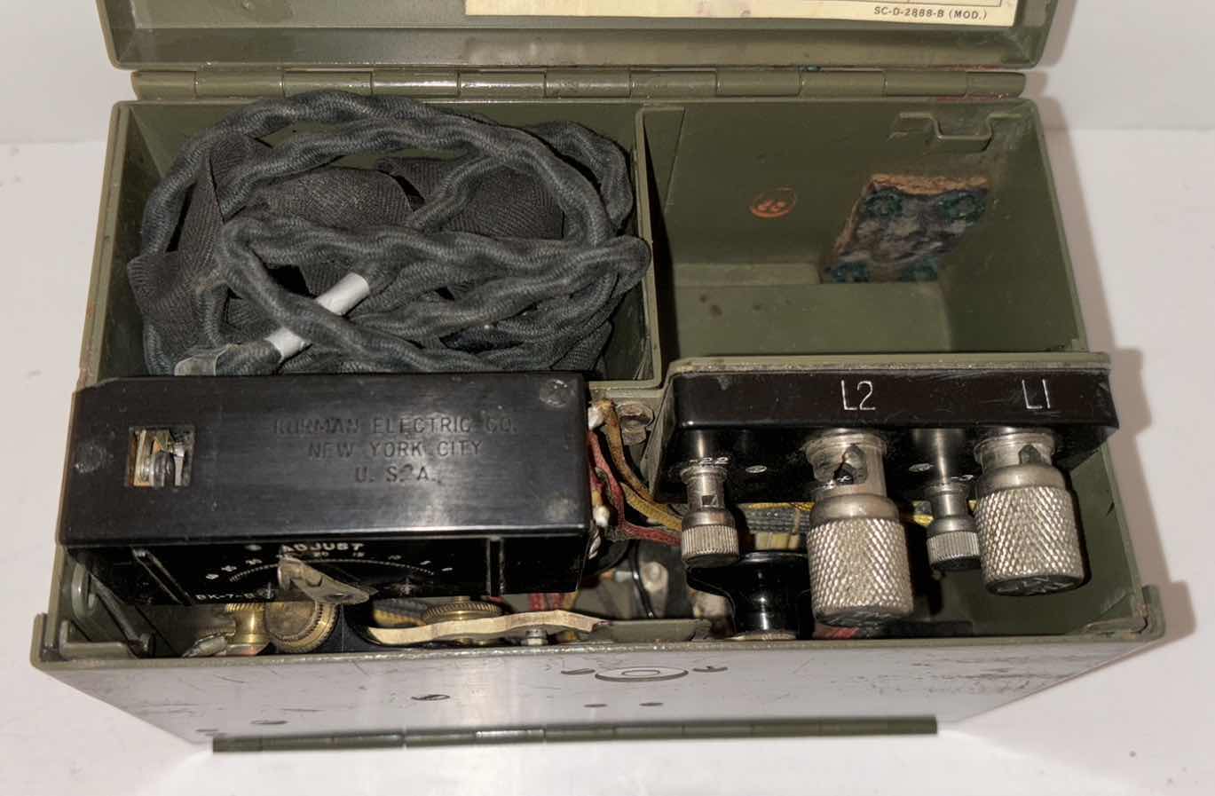 Photo 7 of 1945 WWII U.S. ARMY SIGNAL CORPS TELEGRAPH SET TG-5-B MADE BY THE WINSLOW COMPANY, NEWARK NJ