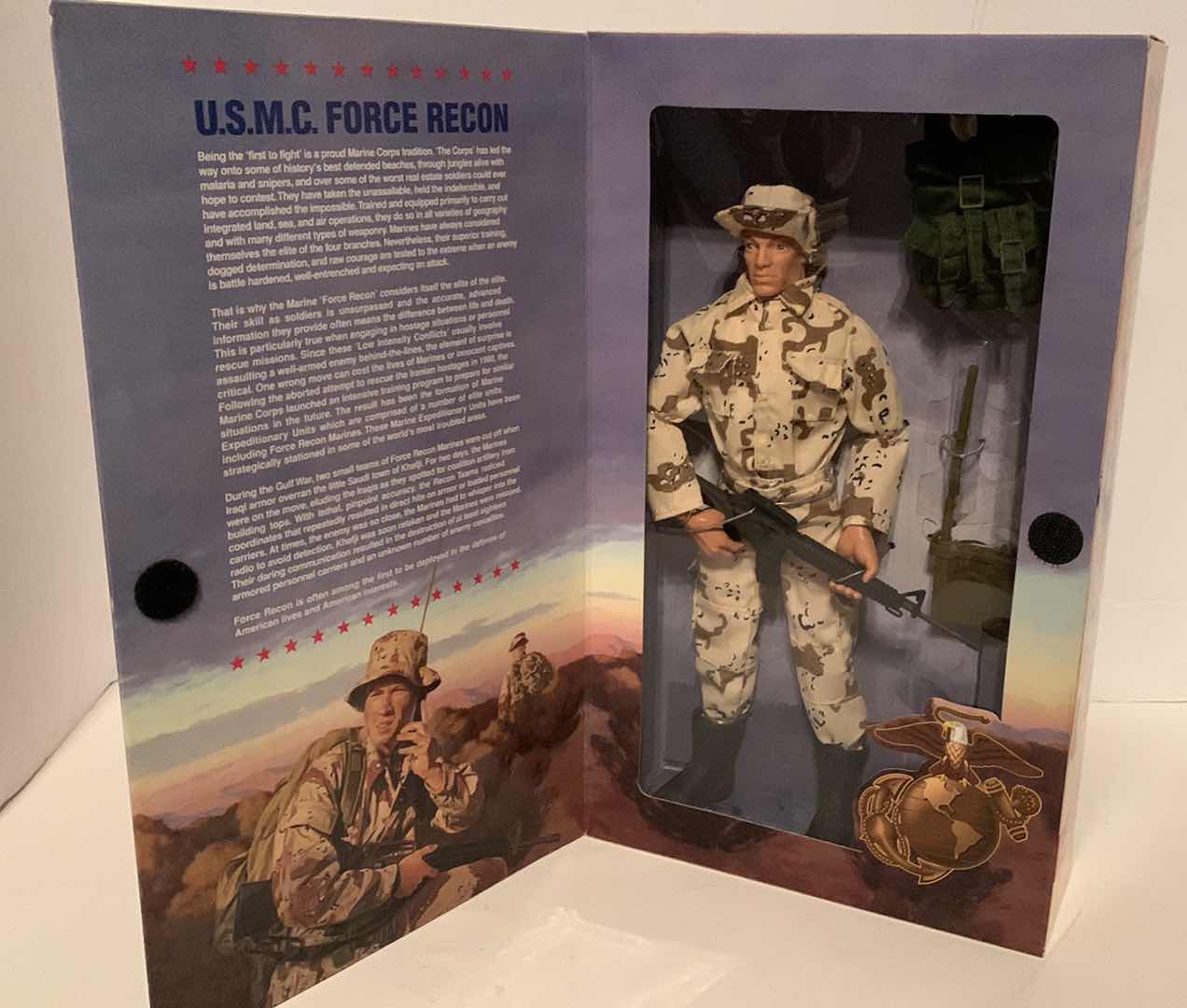 Photo 2 of G.I. JOE CLASSIC COLLECTION 1998 LIMITED EDITION U.S.M.C FORCE RECON