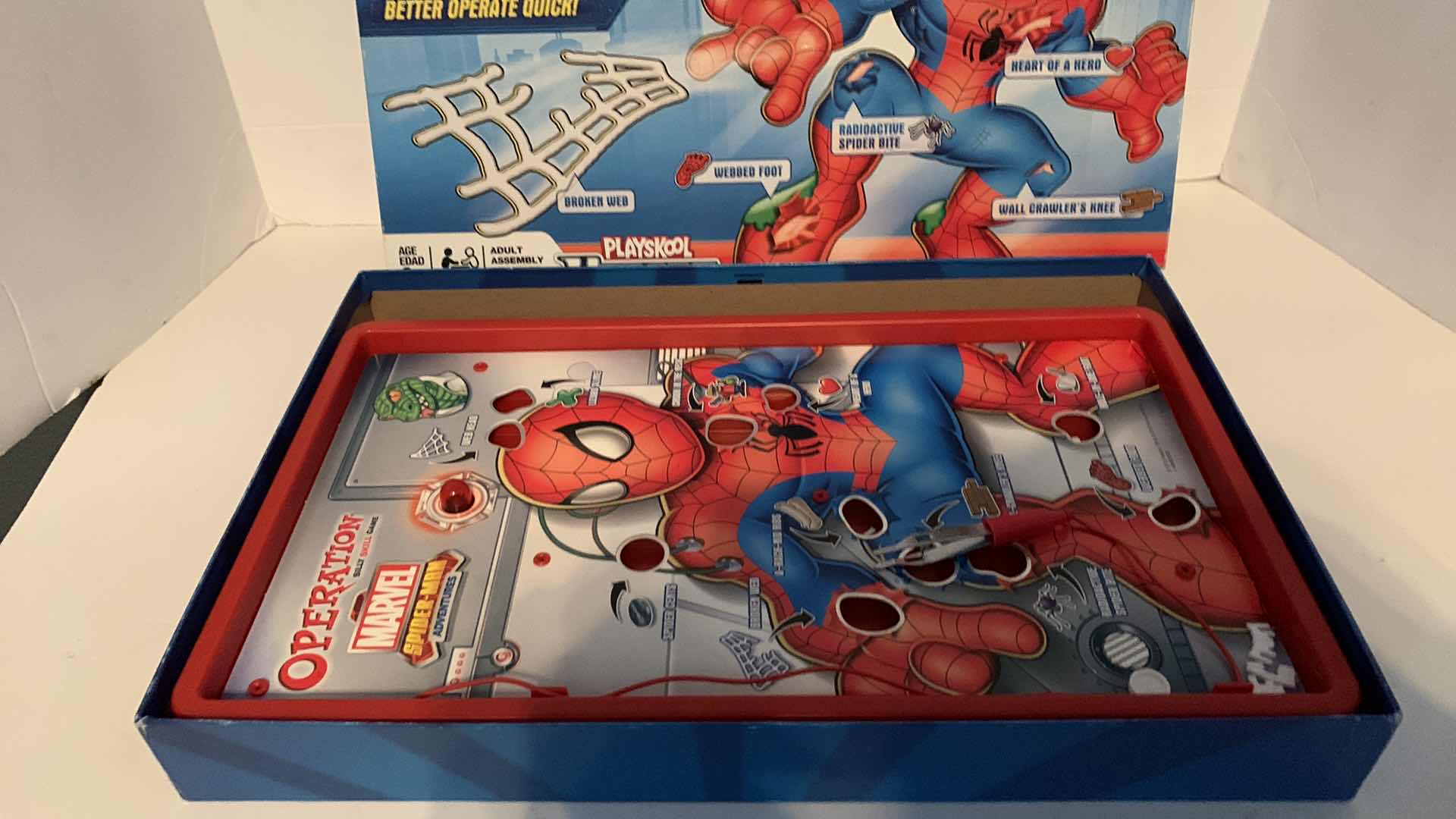 Photo 3 of MARVEL SPIDER-MAN OPERATION GAME