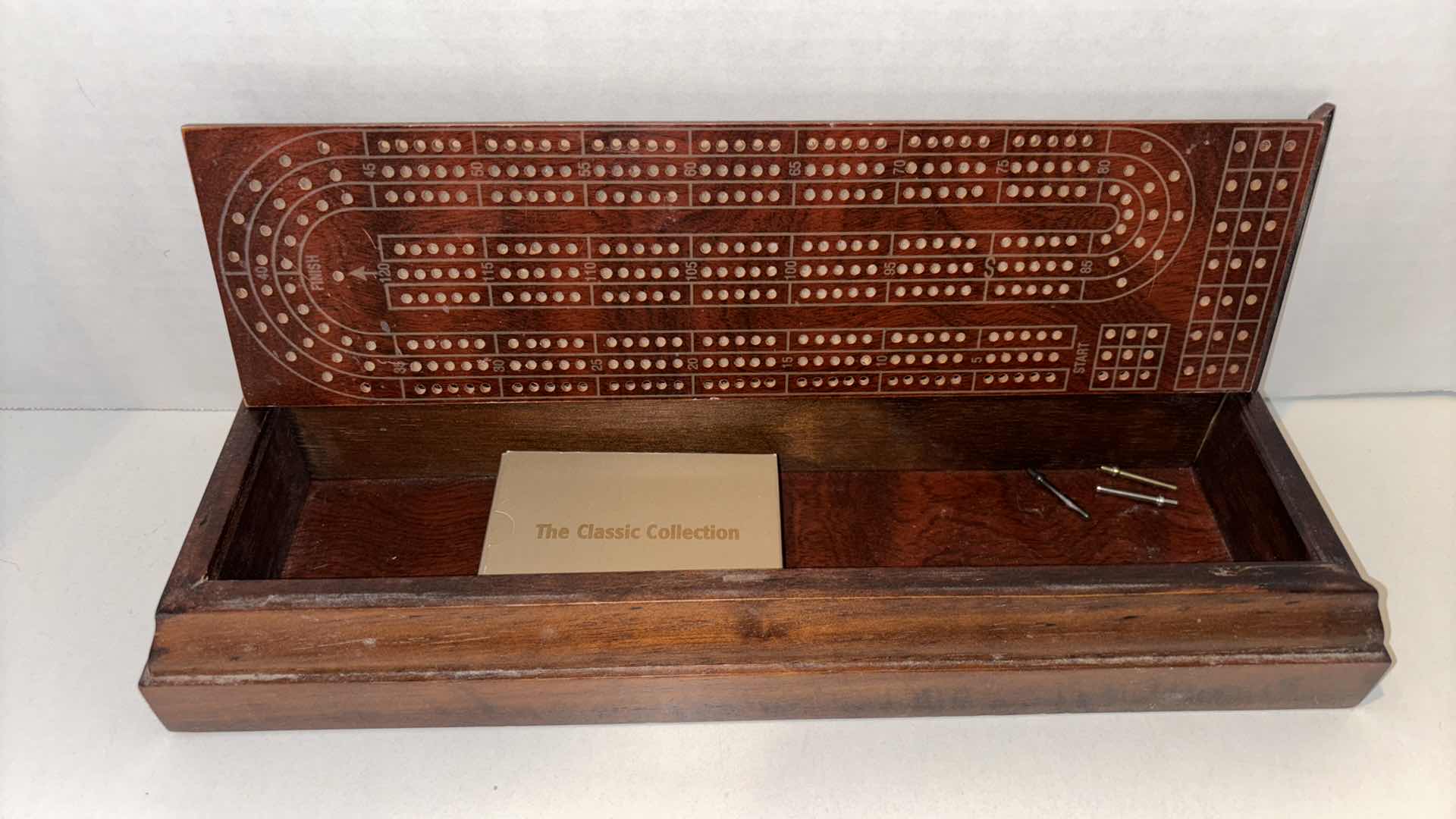 Photo 2 of VINTAGE CRIBBAGE BOARD