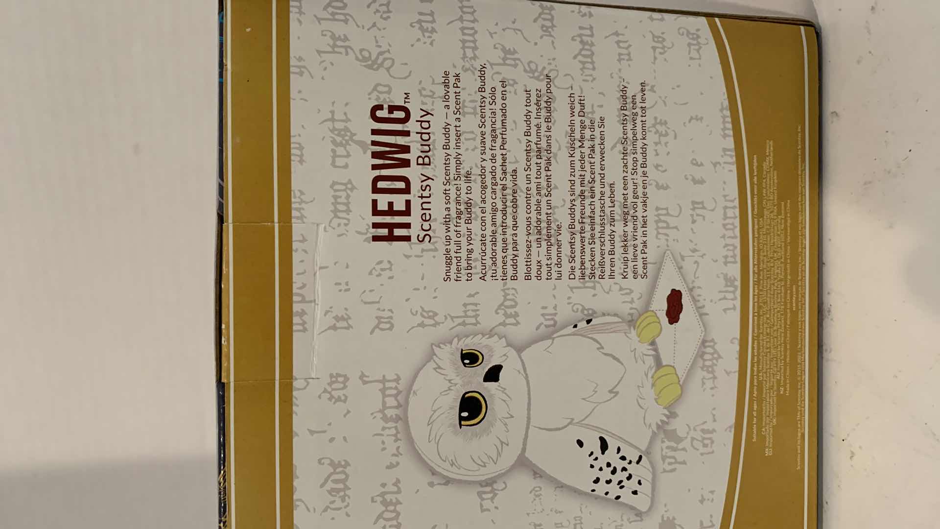 Photo 2 of SCENTSY HARRY POTTER HEDWIG WAX WARMER