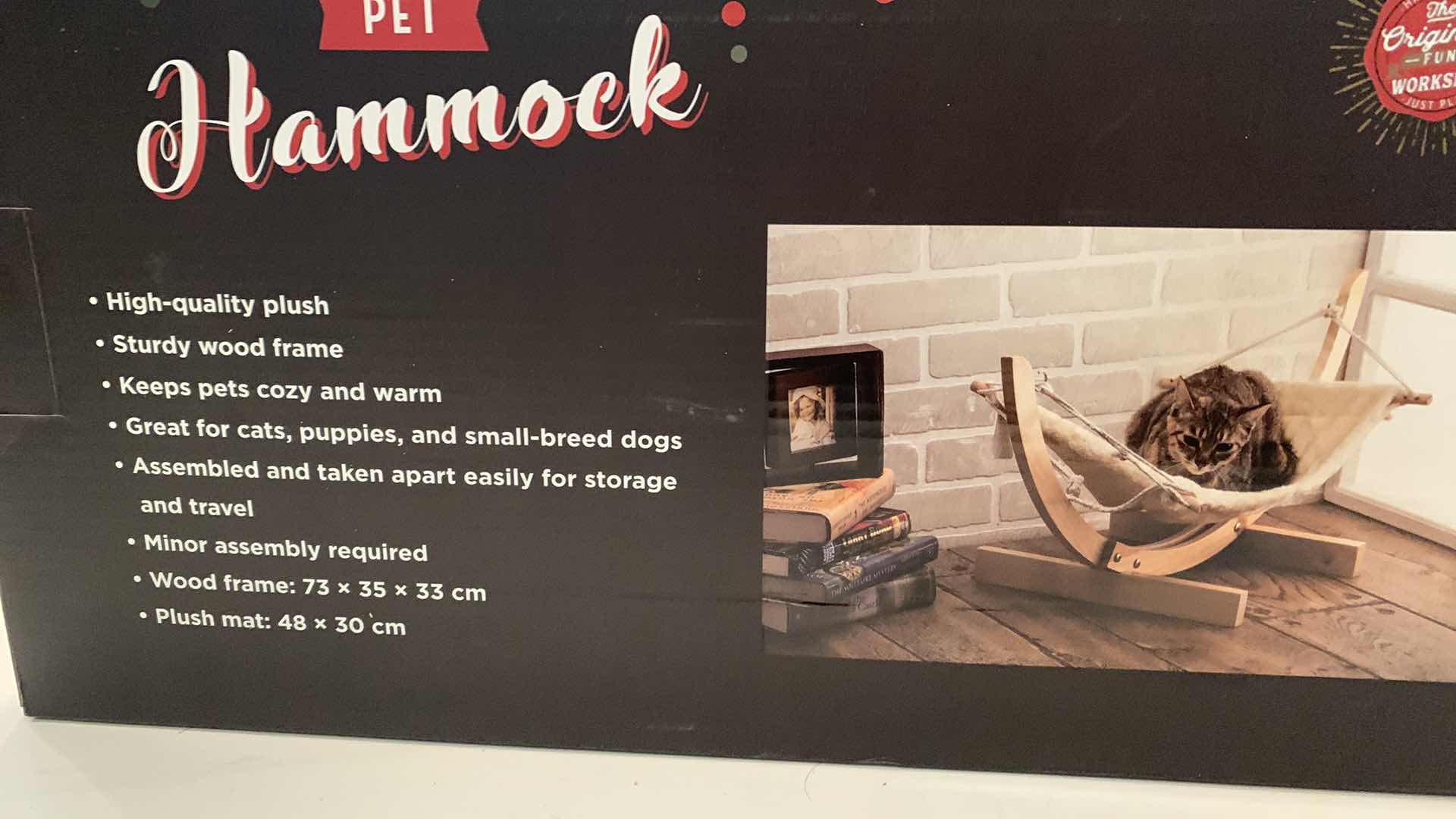 Photo 3 of PET HAMMOCK