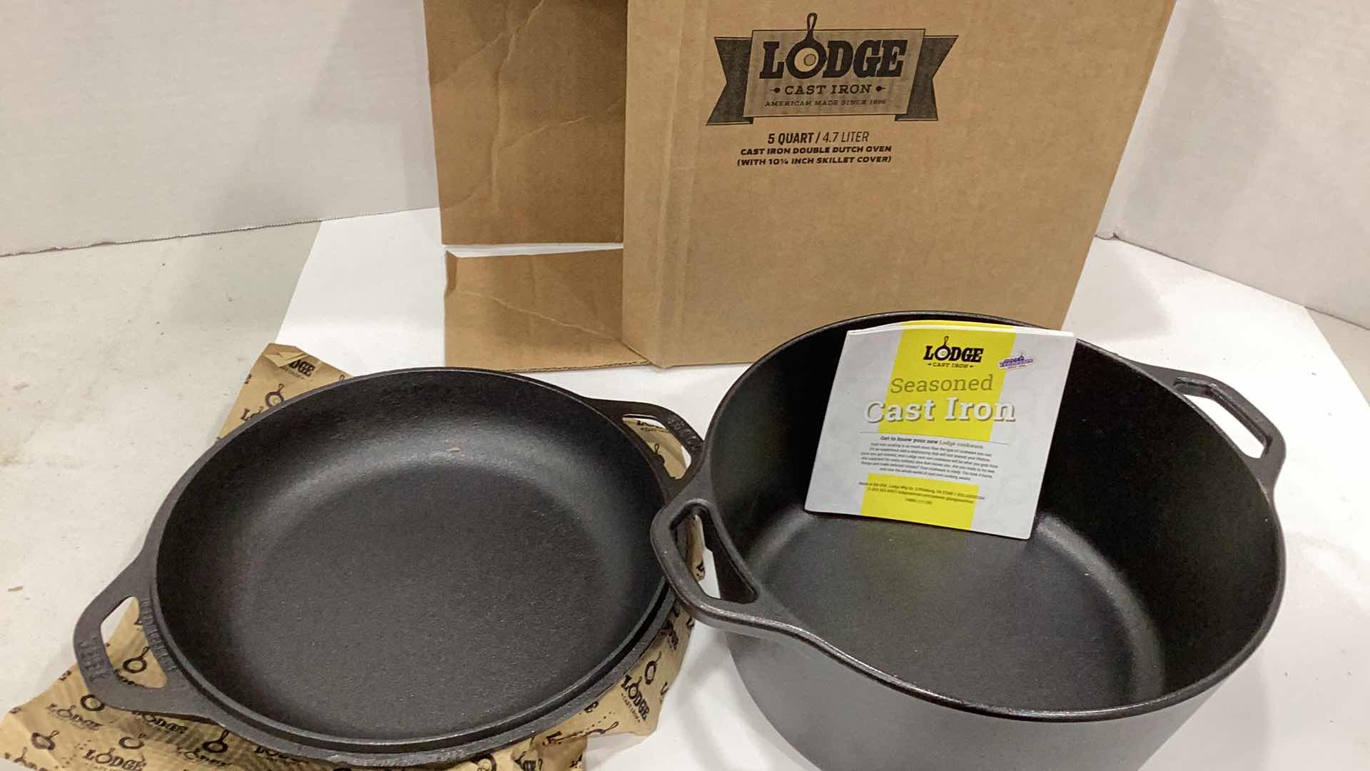 Photo 2 of NEW LODGE 5 QUART CAST IRON DOUBLE DUTCH OVEN