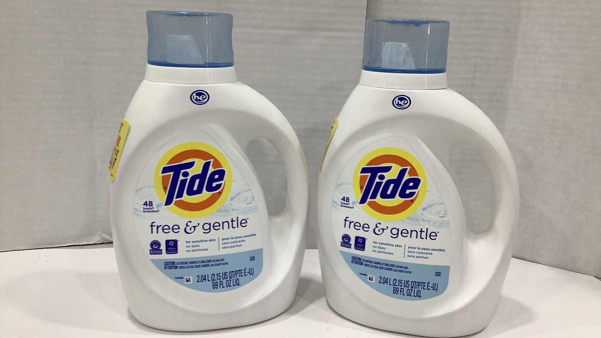 Photo 1 of 2 PCS TIDE SENSITIVE SKIN LAUNDRY DETERGENTS 2.04L