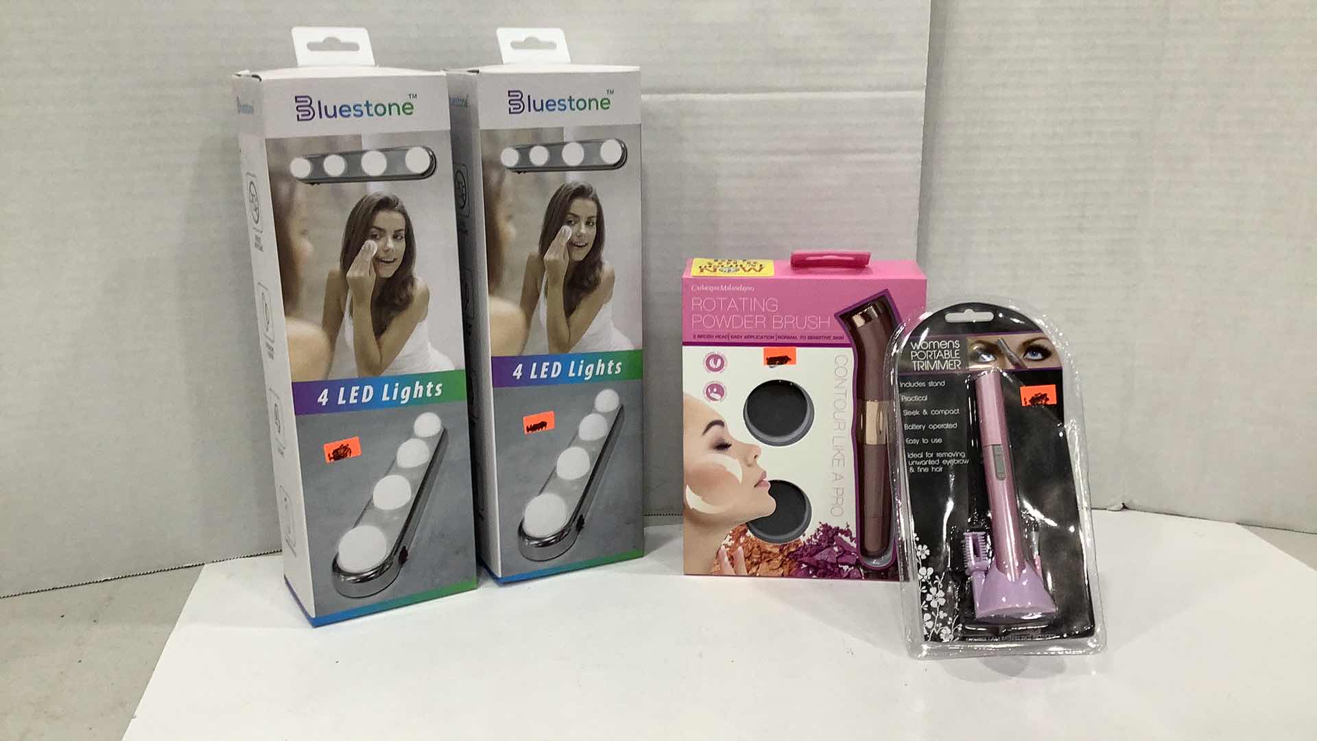 Photo 1 of 4 PCS NEW WOMEN BEAUTY LIGHTS AND BRUSH AND TRIMMER