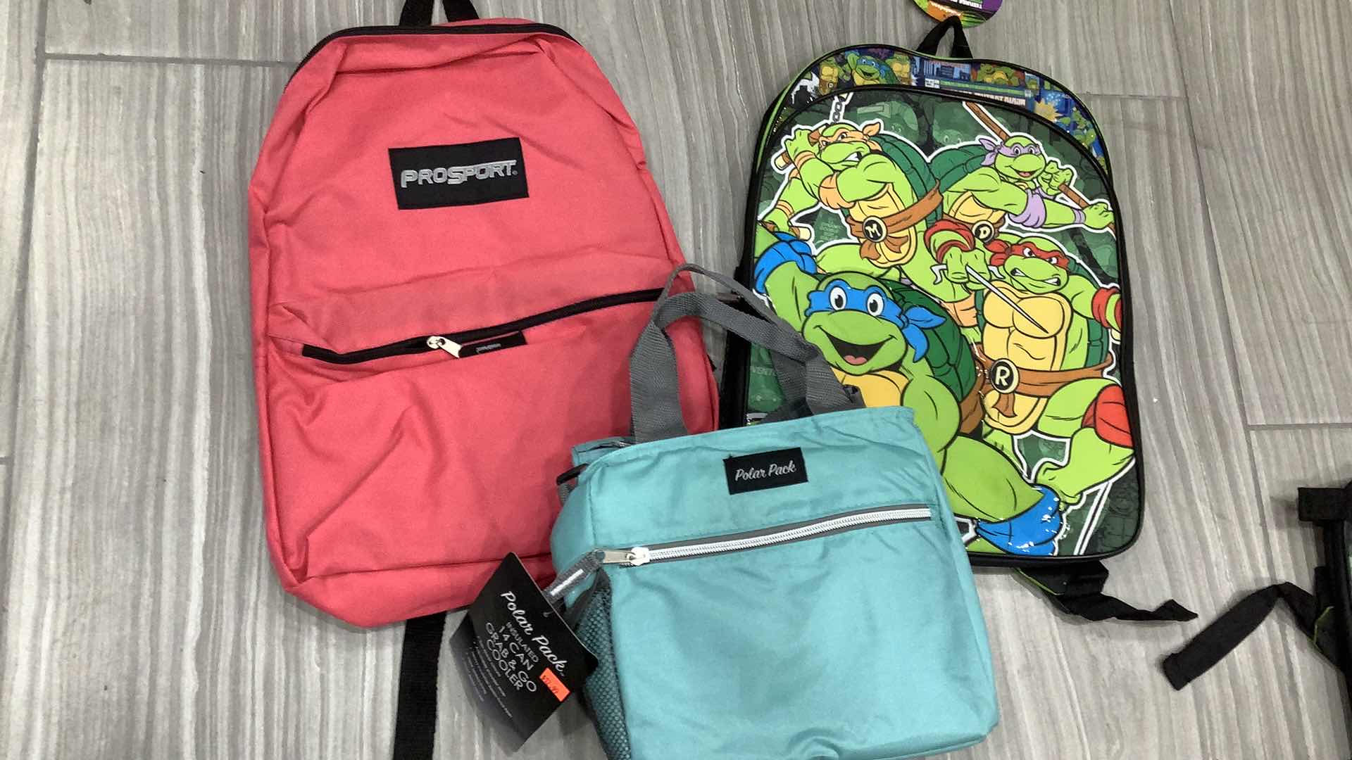 Photo 1 of 3  PCS ASSORTED DESIGNS BACKPACKS AND LUNCHPACK