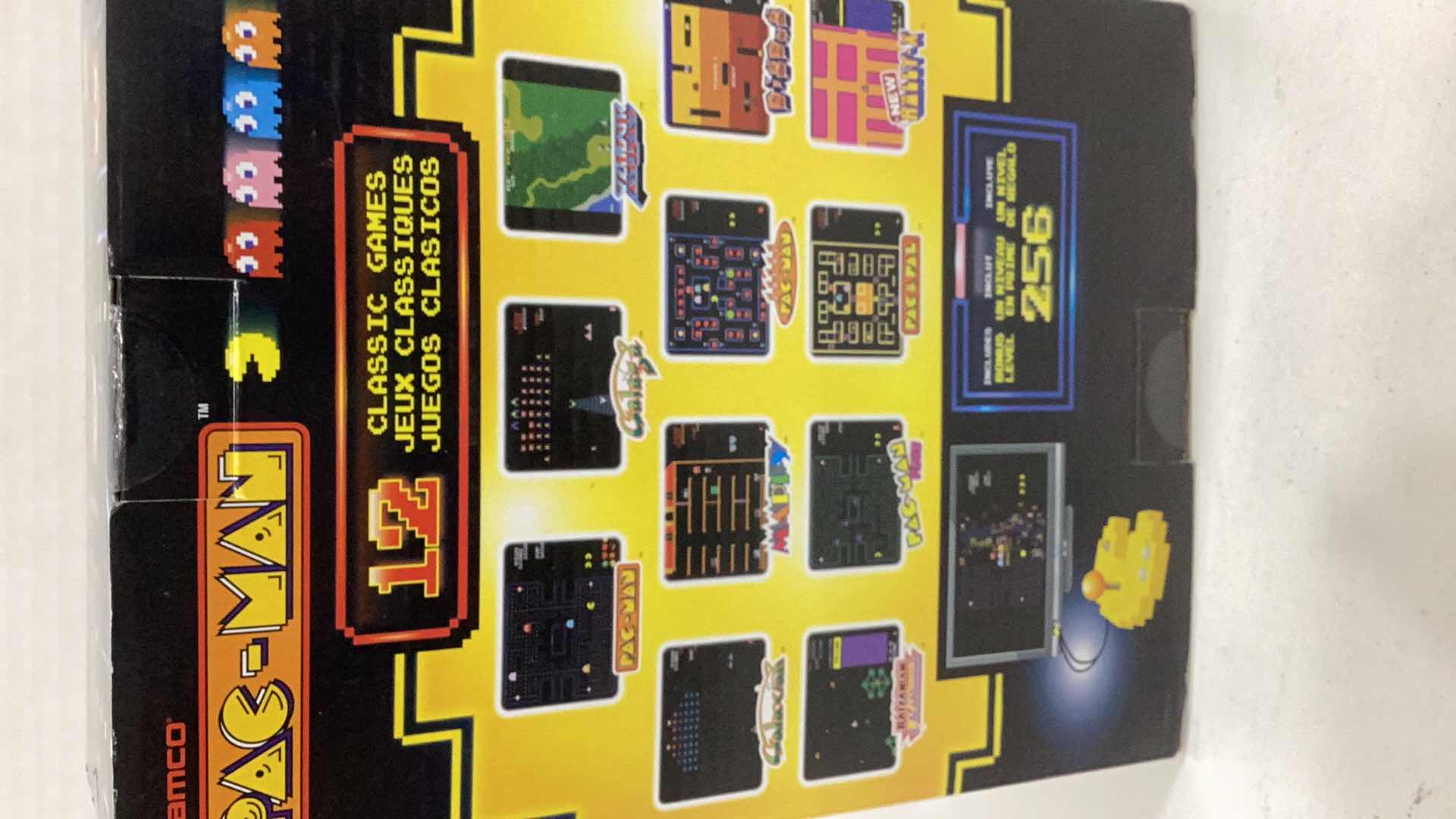 Photo 3 of BANDAI PAC MAN TV GAME