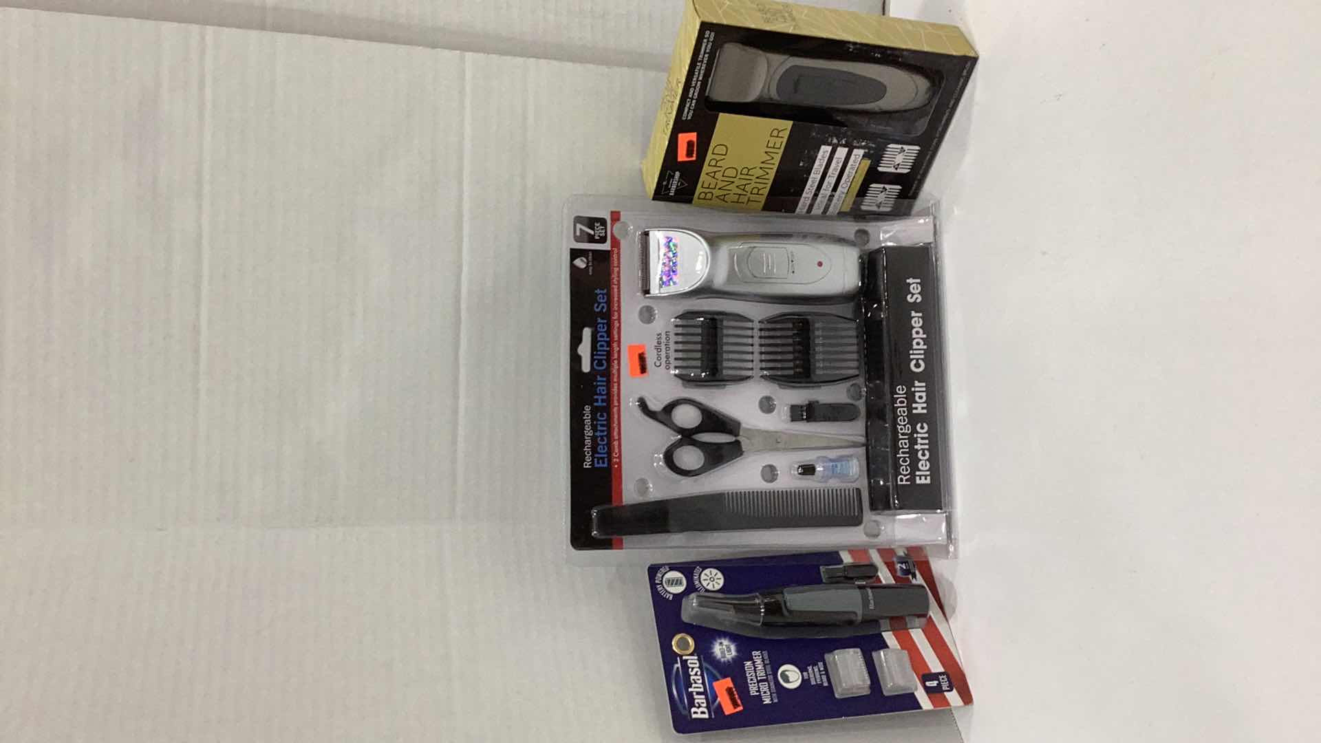 Photo 1 of MENS GROOMING SETS