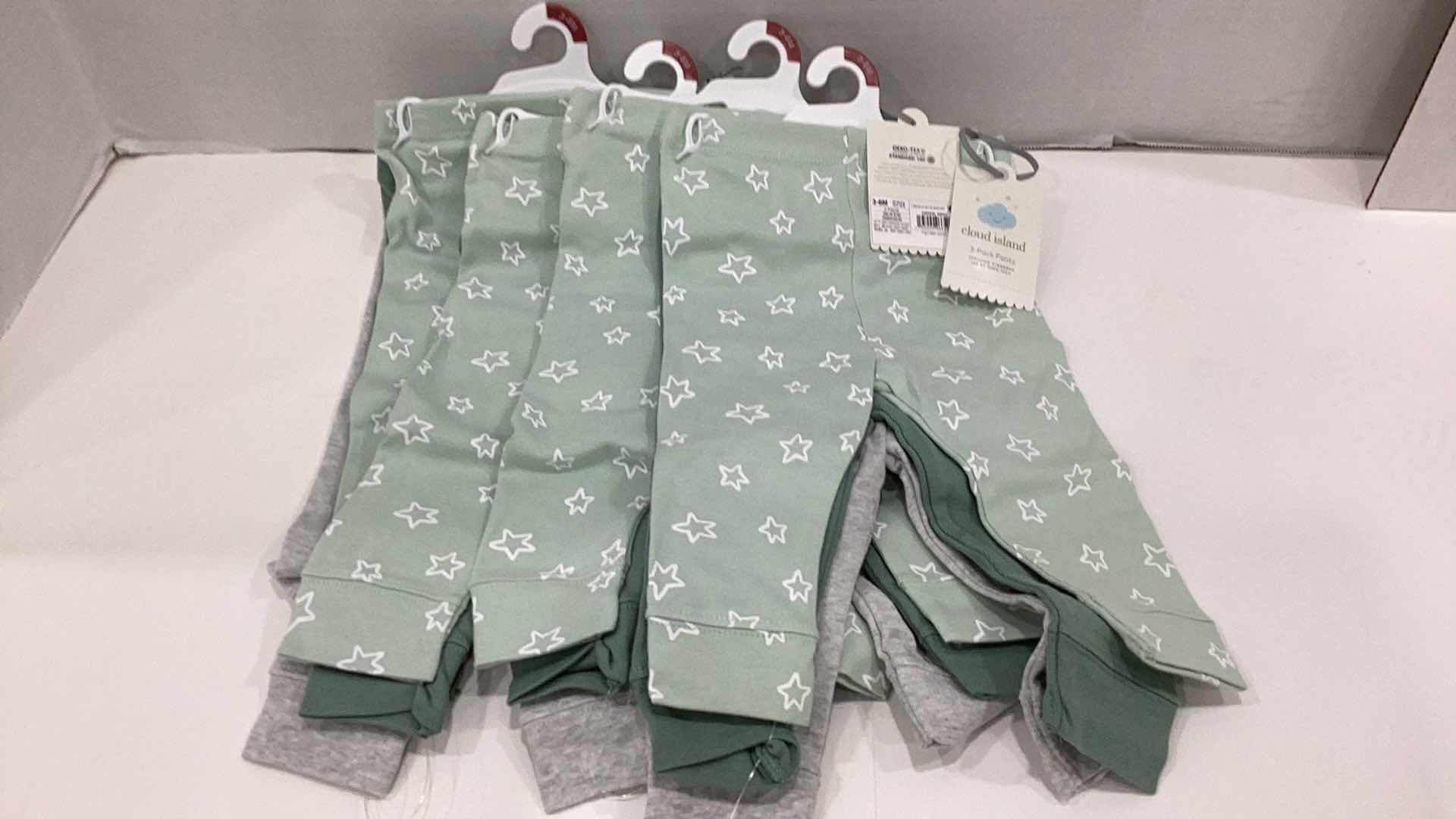 Photo 1 of BABY 3PACK PANTS SET OF 4