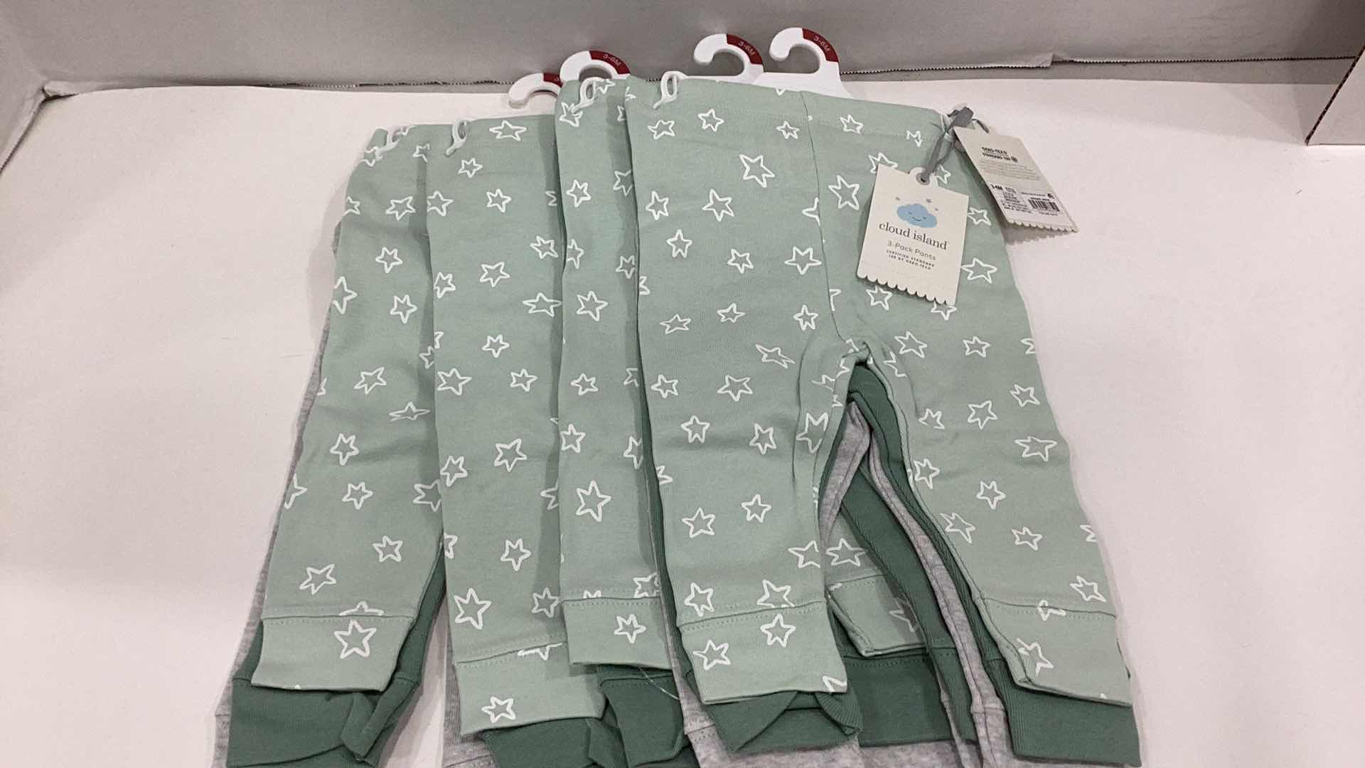 Photo 1 of BABY 3PACK PANTS SET OF 4