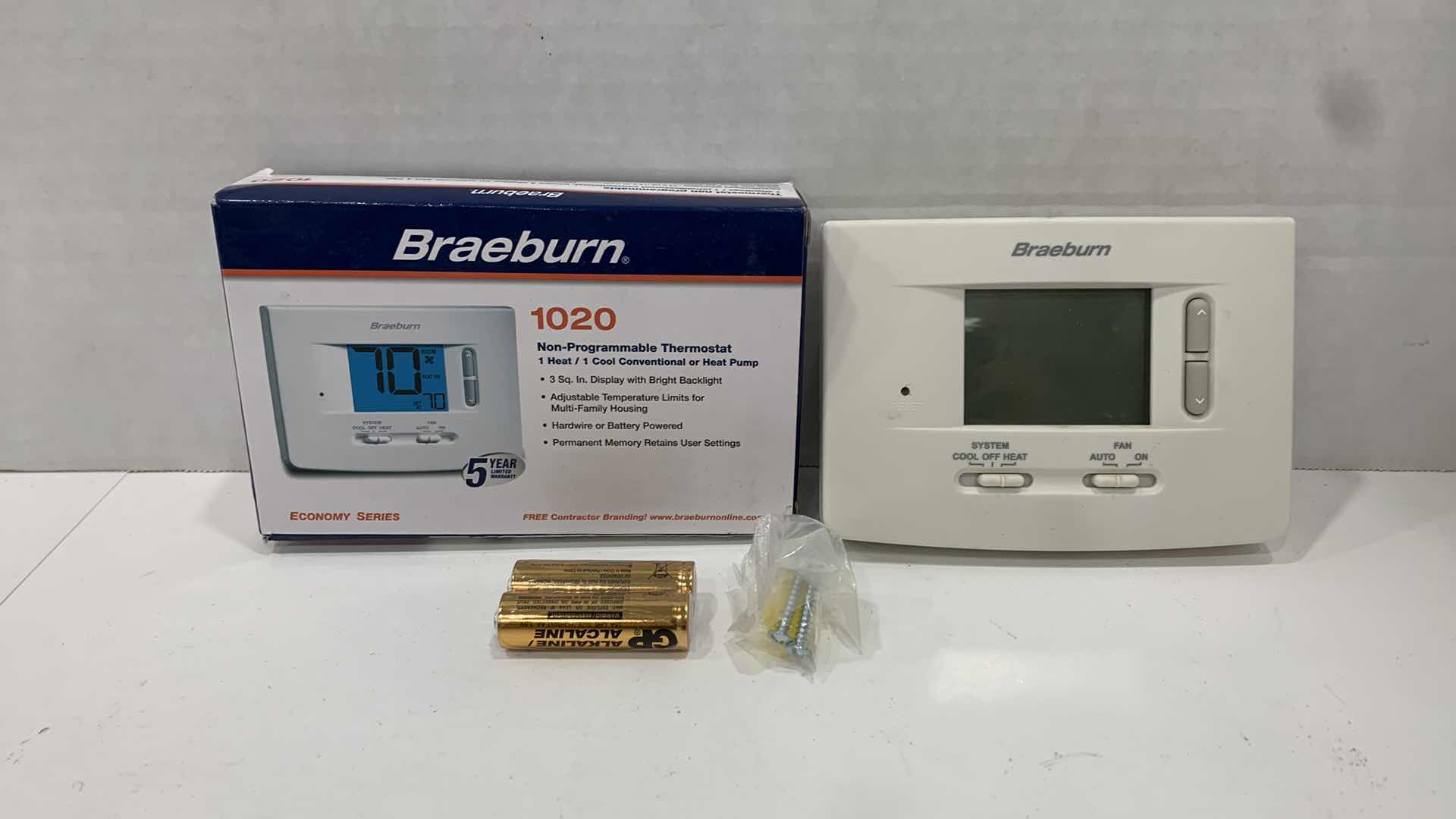 Photo 1 of BRAEBURN 1020 NON-PROGRAMMABLE THERMOSTAT