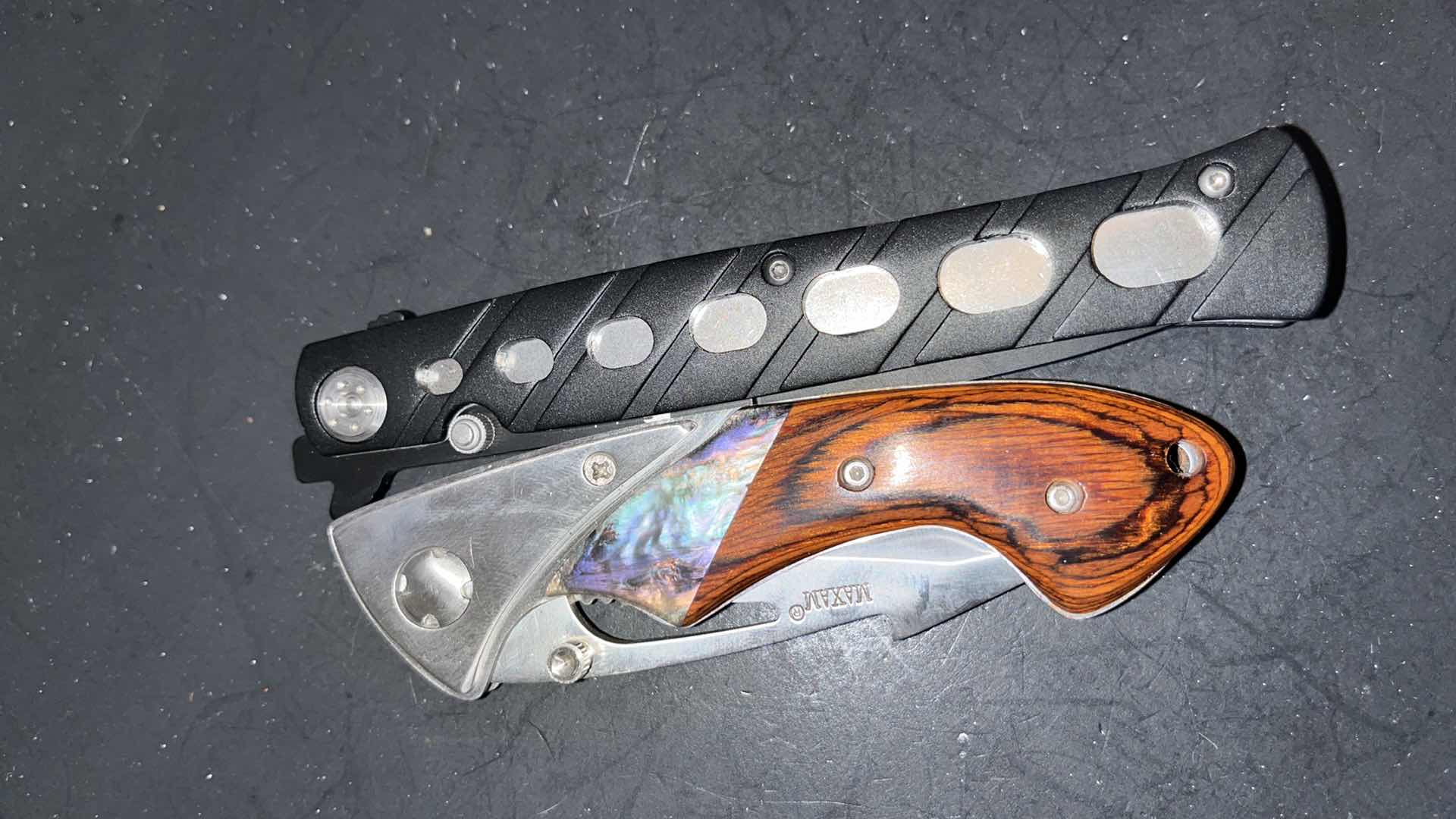 Photo 1 of KNIVES, SET OF 2