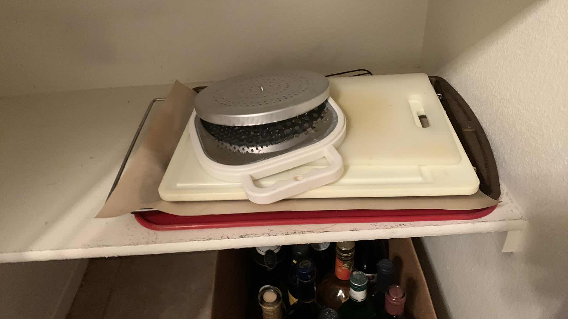 Photo 1 of CONTENTS OF SHELF