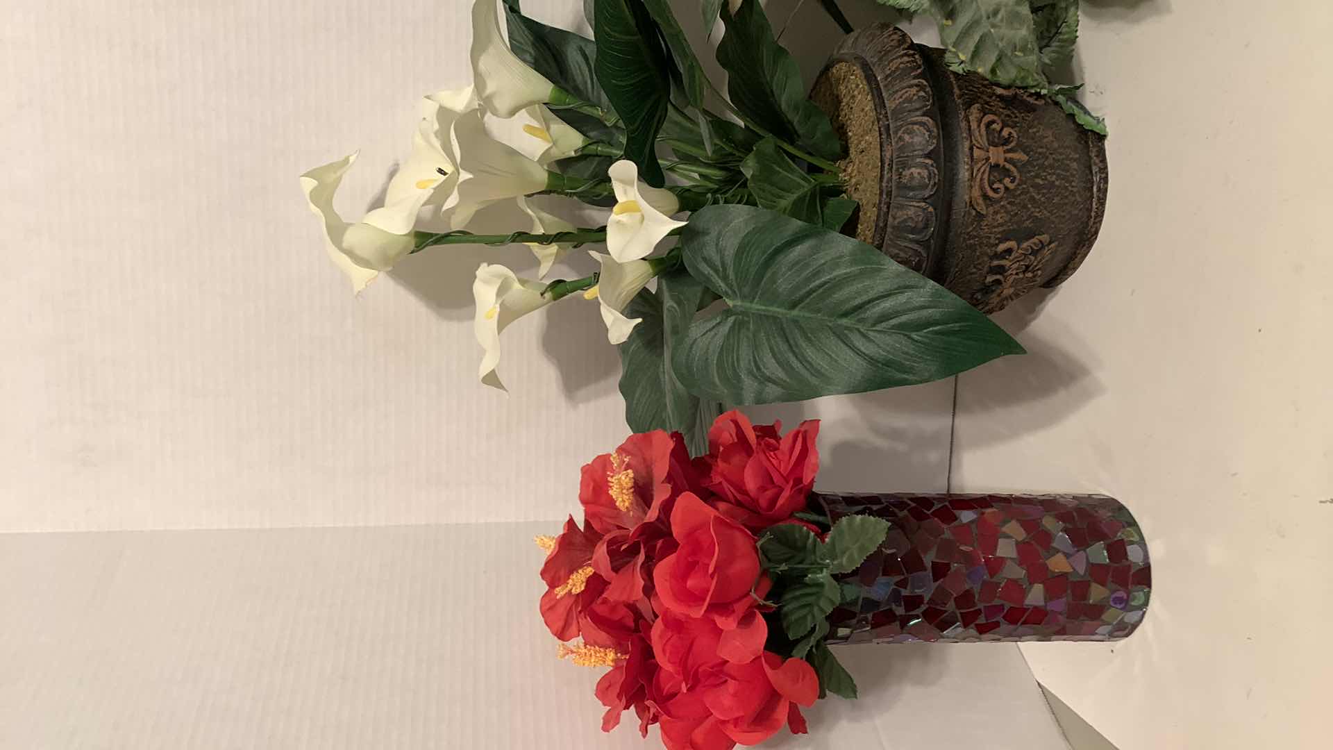 Photo 1 of FLORAL ARRANGEMENTS 22”