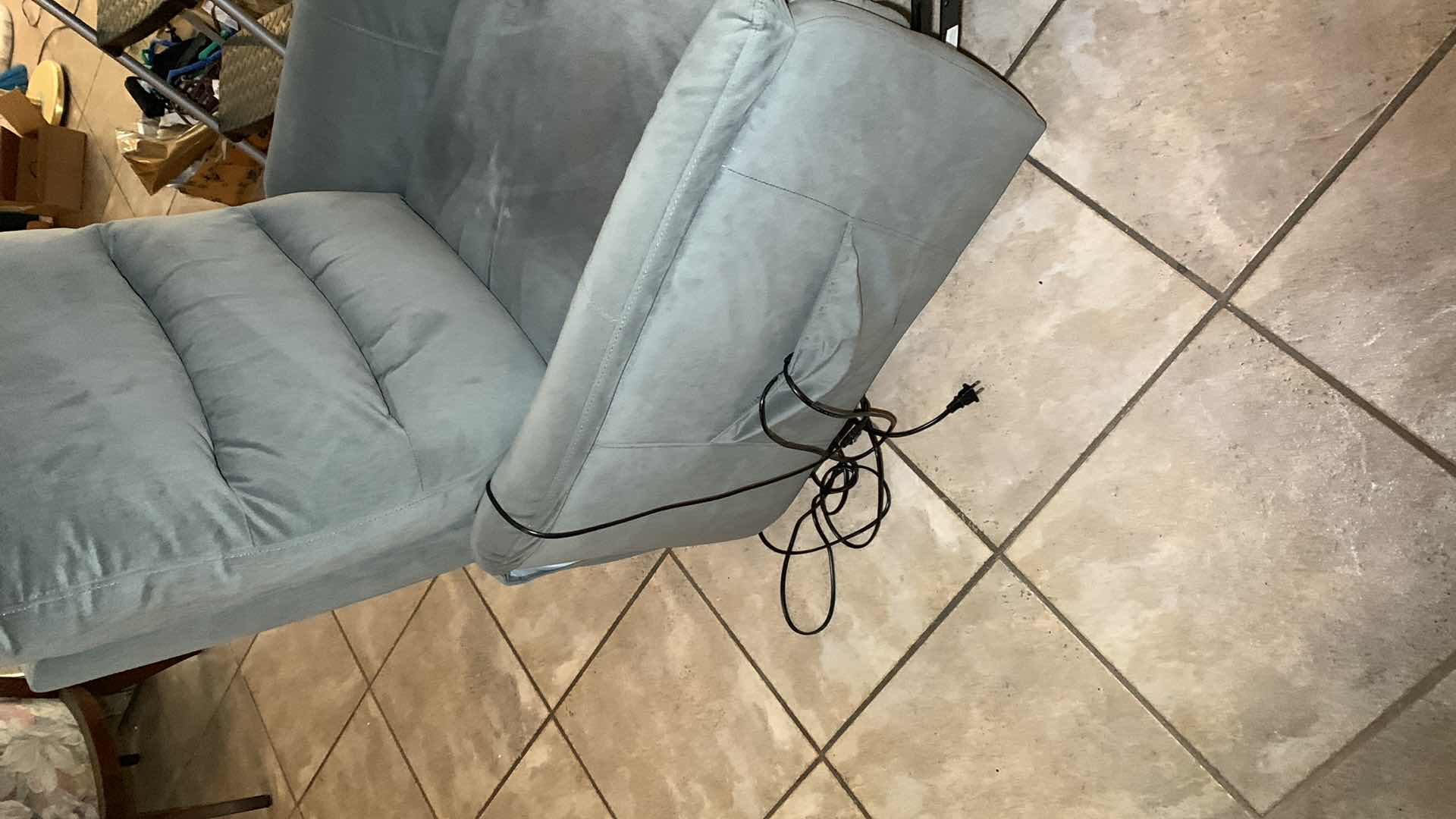 Photo 1 of RECLINER