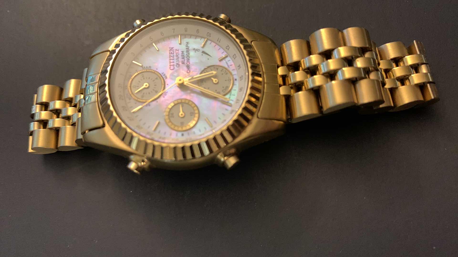 Photo 1 of WOMENS CITIZEN QUARTZ ALARM CHRONOGRAPH ABALONE SHELL FACE