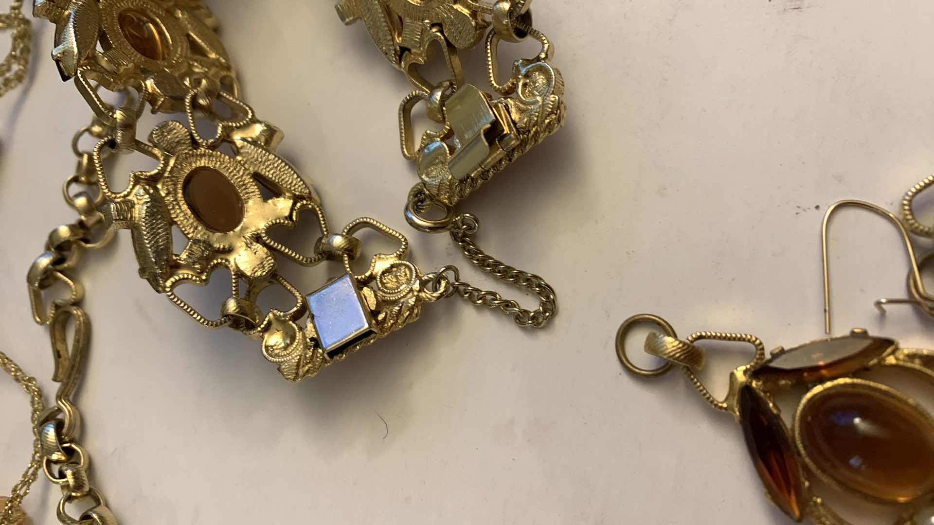 Photo 1 of MATCHING JEWELRY SET PLUS NECKLACES 