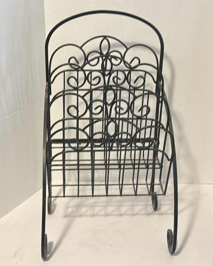 Photo 1 of METAL MAGAZINE RACK