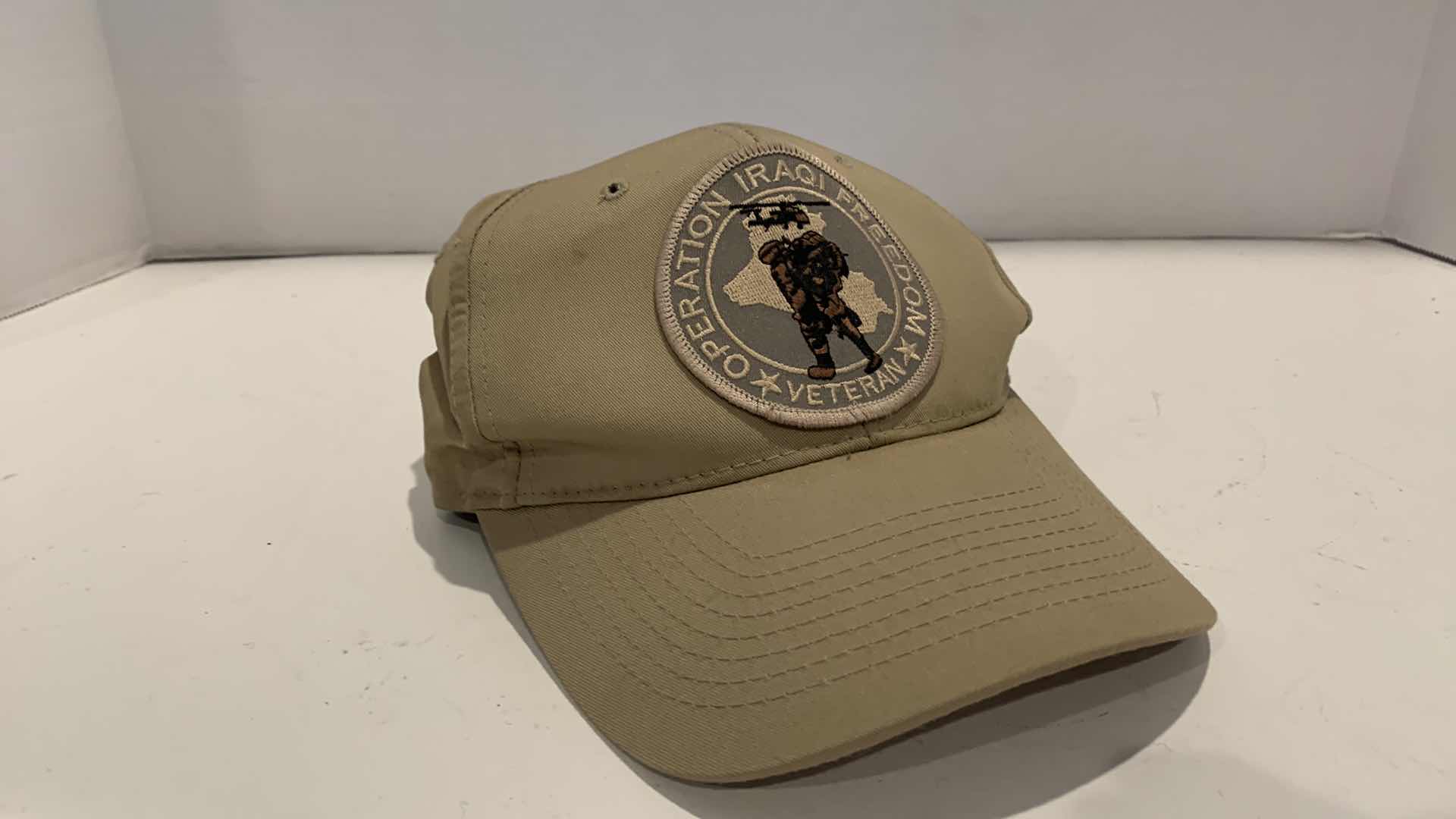 Photo 1 of UNITED STATES ARMY OPERATION IRAQI FREEDOM VETERAN CAP