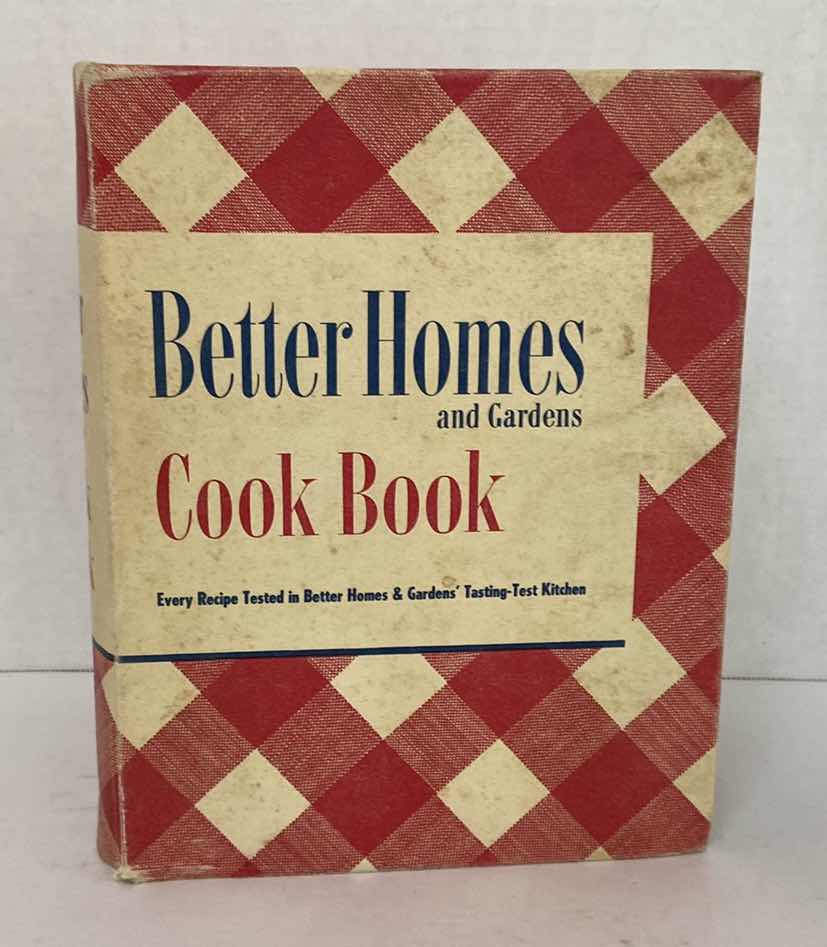 Photo 1 of BETTER HOMES AND GARDEN COOKBOOK 1947 THIRTEENTH PRINTING WITH DIVIDERS