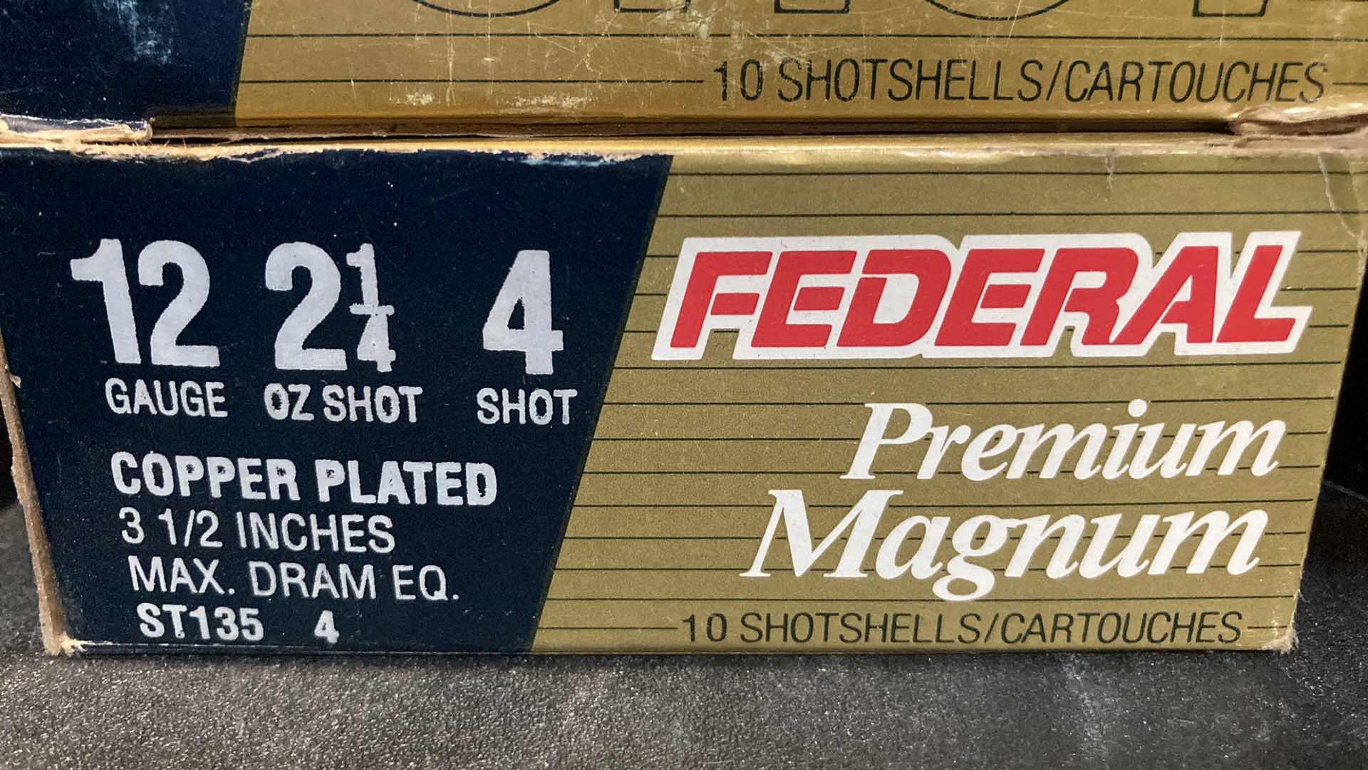 Photo 2 of FEDERAL 12 GAUGE COPPER PLATED MAG SHOT AMMO (20)