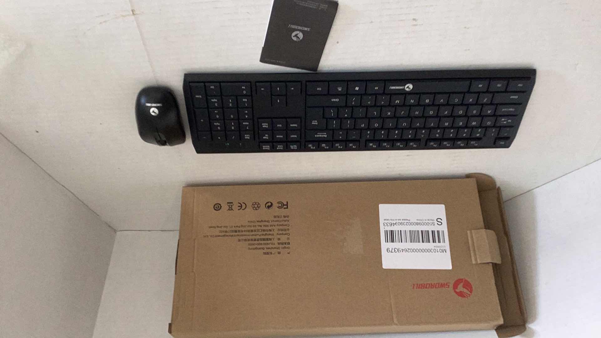 Photo 1 of SWORDBILL WIRELESS KEYBOARD AND MOUSE