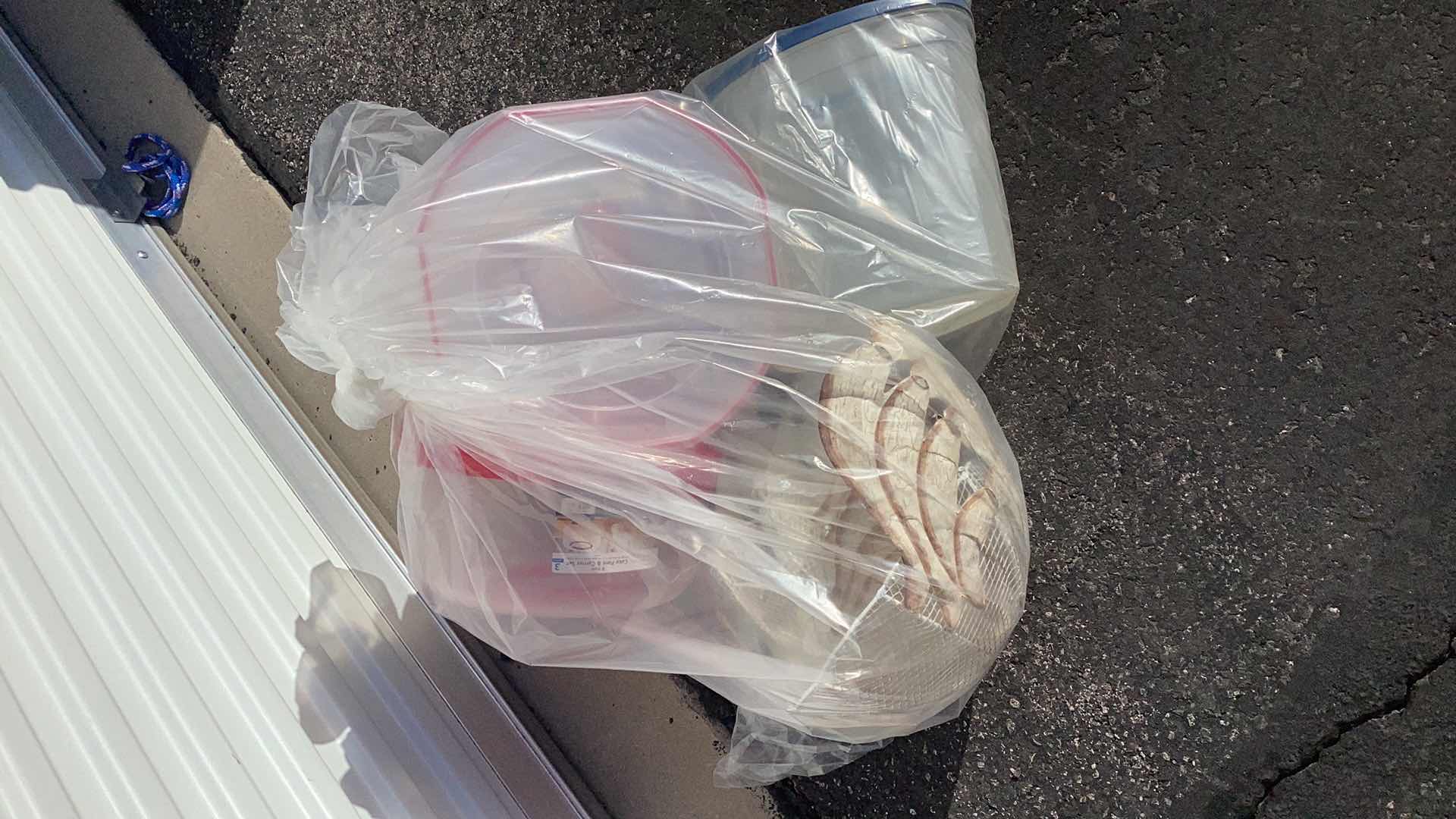 Photo 1 of LARGE BAG FULL OF ASSORTED LARGE KITCHEN BOWLS