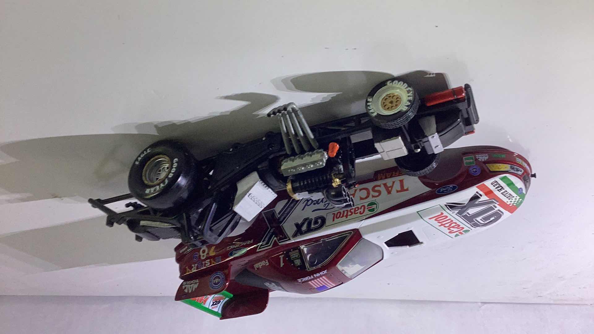 Photo 2 of DIECAST METAL FUNNY CAR