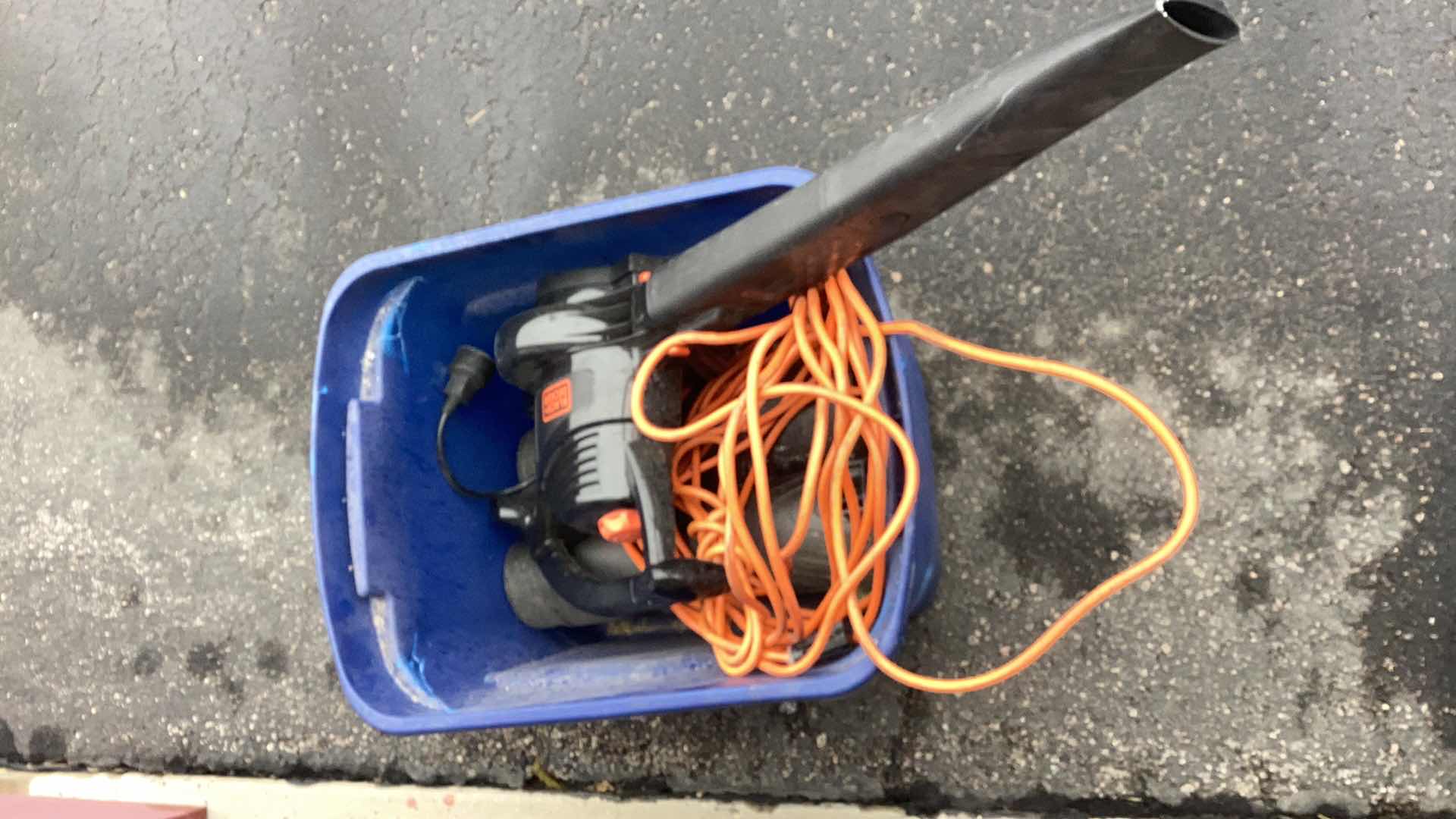 Photo 1 of BLACK AND DECKER LEAF BLOWER AND EXTENSION CORD