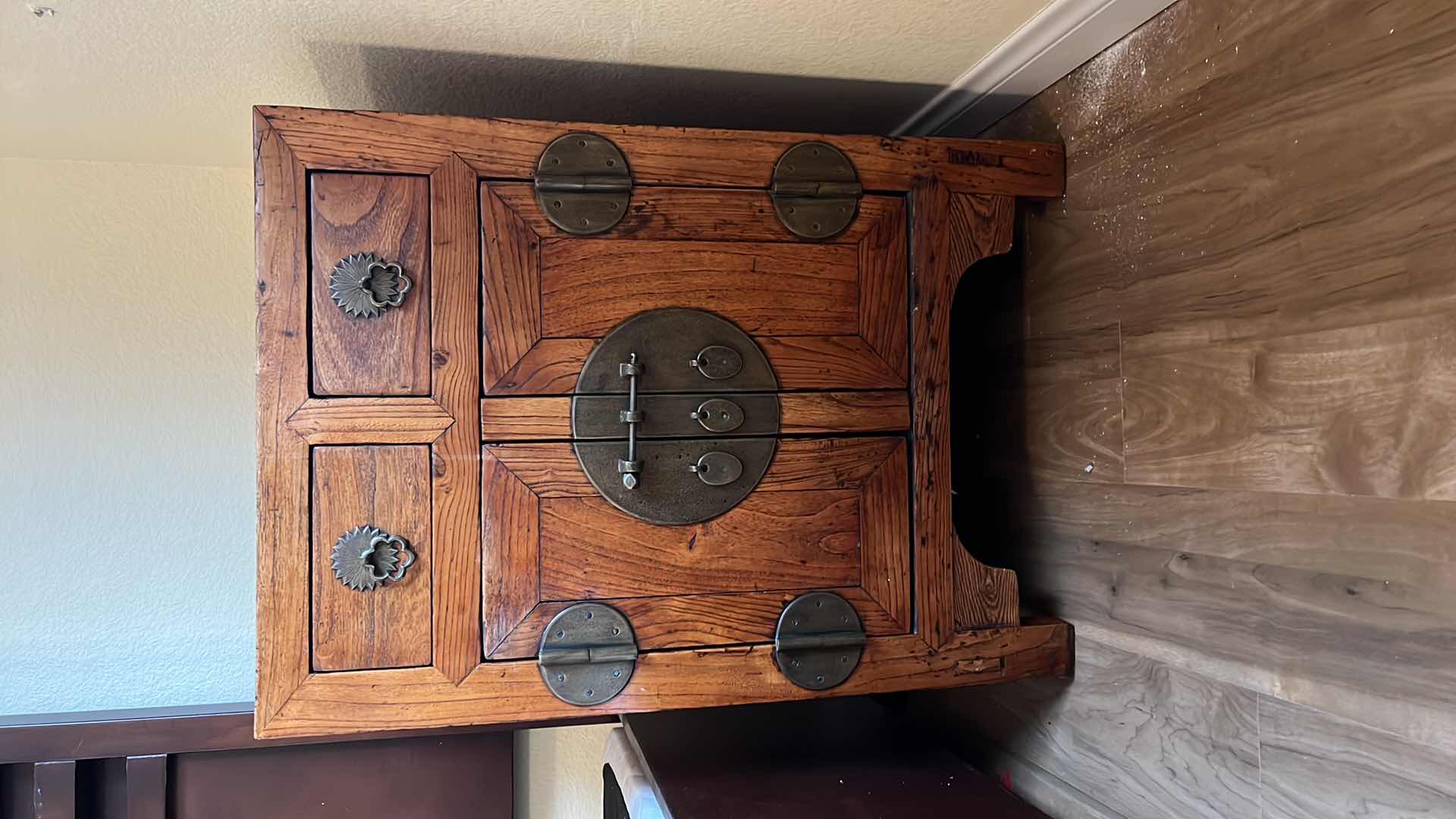 Photo 3 of VINTAGE DISTRESSED KNOTTY PINEWOOD NIGHTSTAND W BRASS HARDWARE 19” x 16” H28”