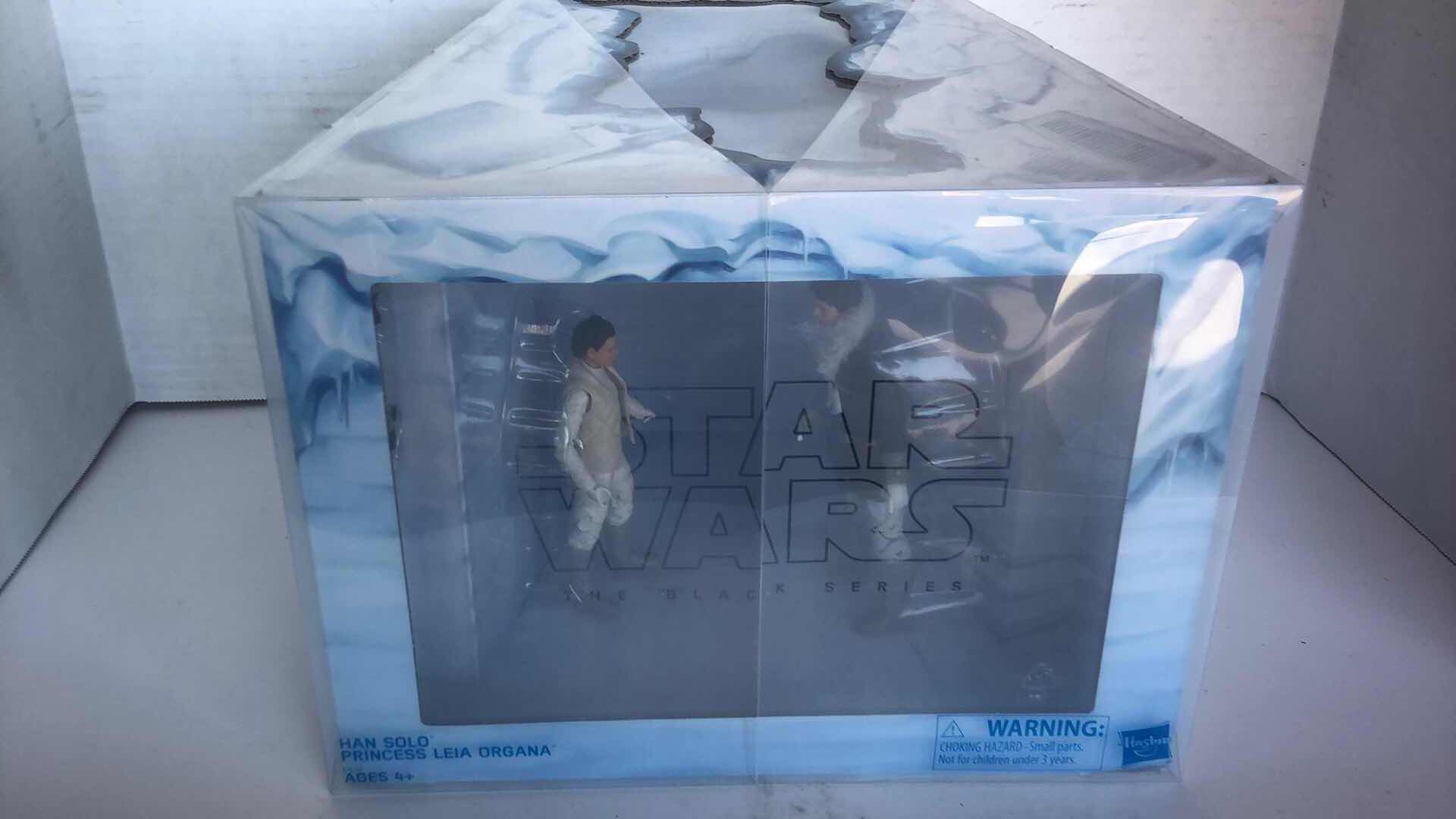 Photo 1 of $100 NIB STAR WARS THE BLACK SERIES HAN SOLO AND PRINCESS LEIA FIGURINES WITH ACCESSORIES