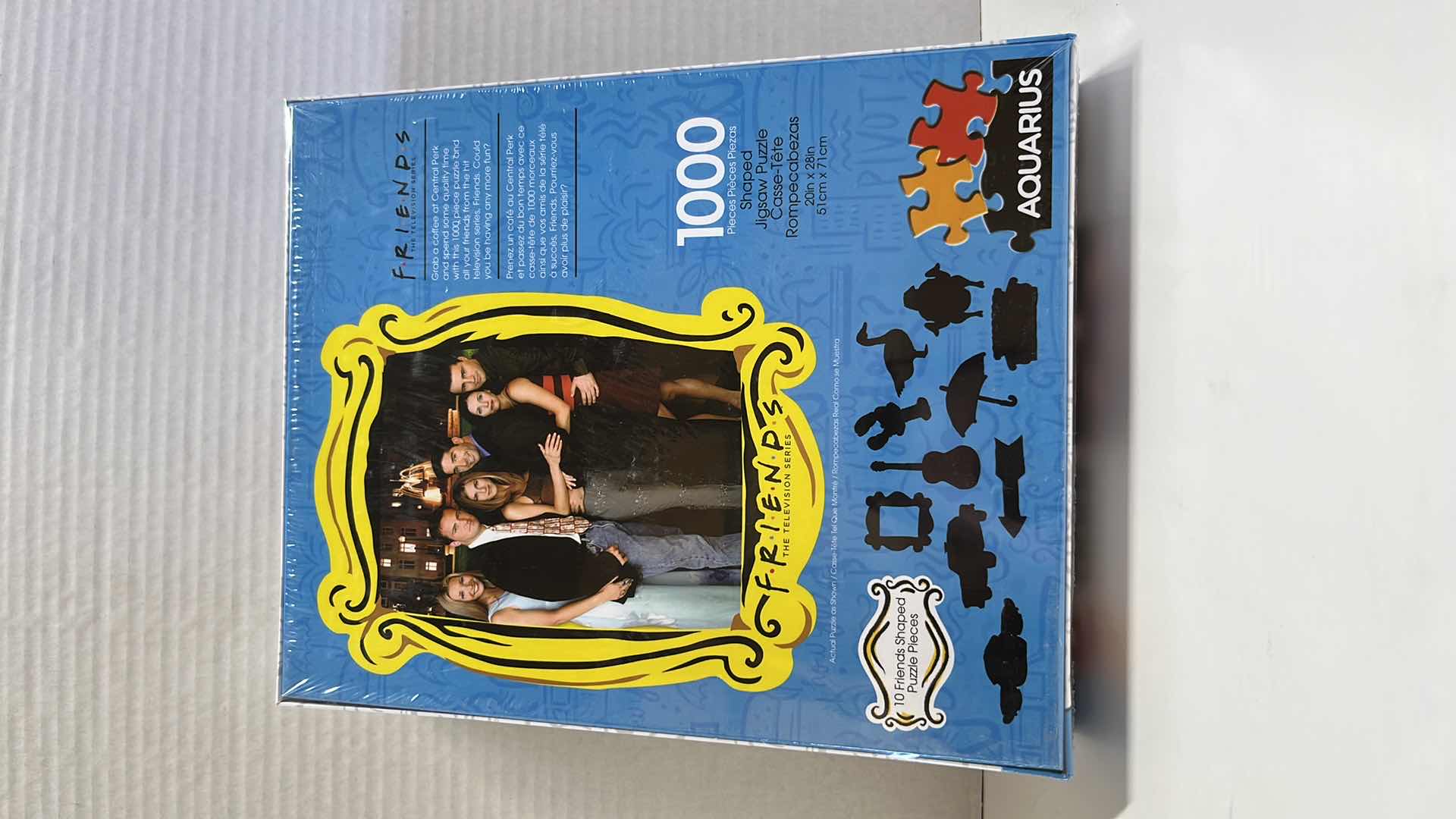 Photo 5 of NIB BACK TO THE FUTURE PART II 1000 PC JIGSAW PUZZLE & 1000 PC FRIENDS JIGSAW PUZZLE (2)