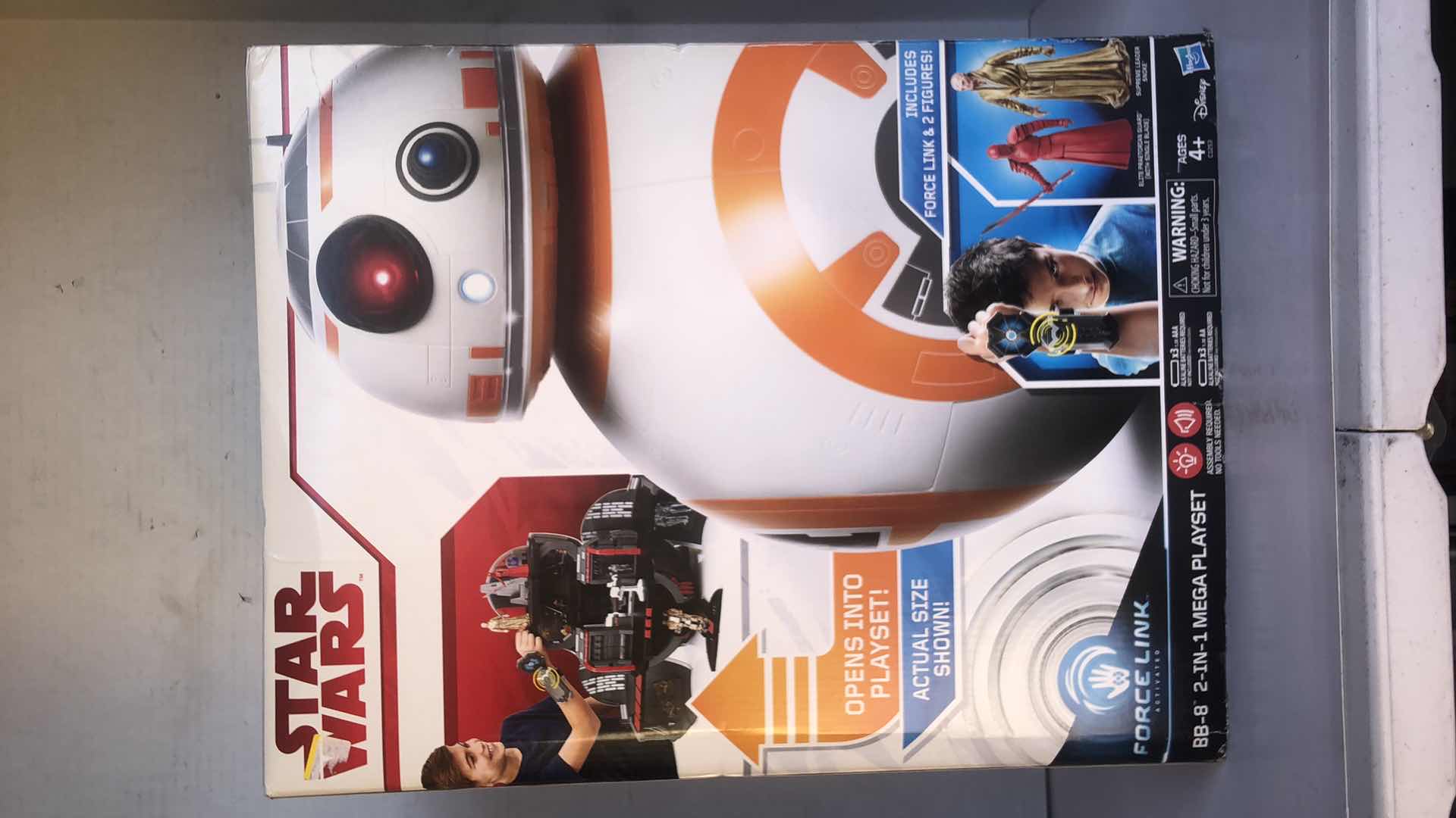 Photo 1 of $100 NIB STAR WARS BB-8 2 IN 1 MEGA PLAYSET