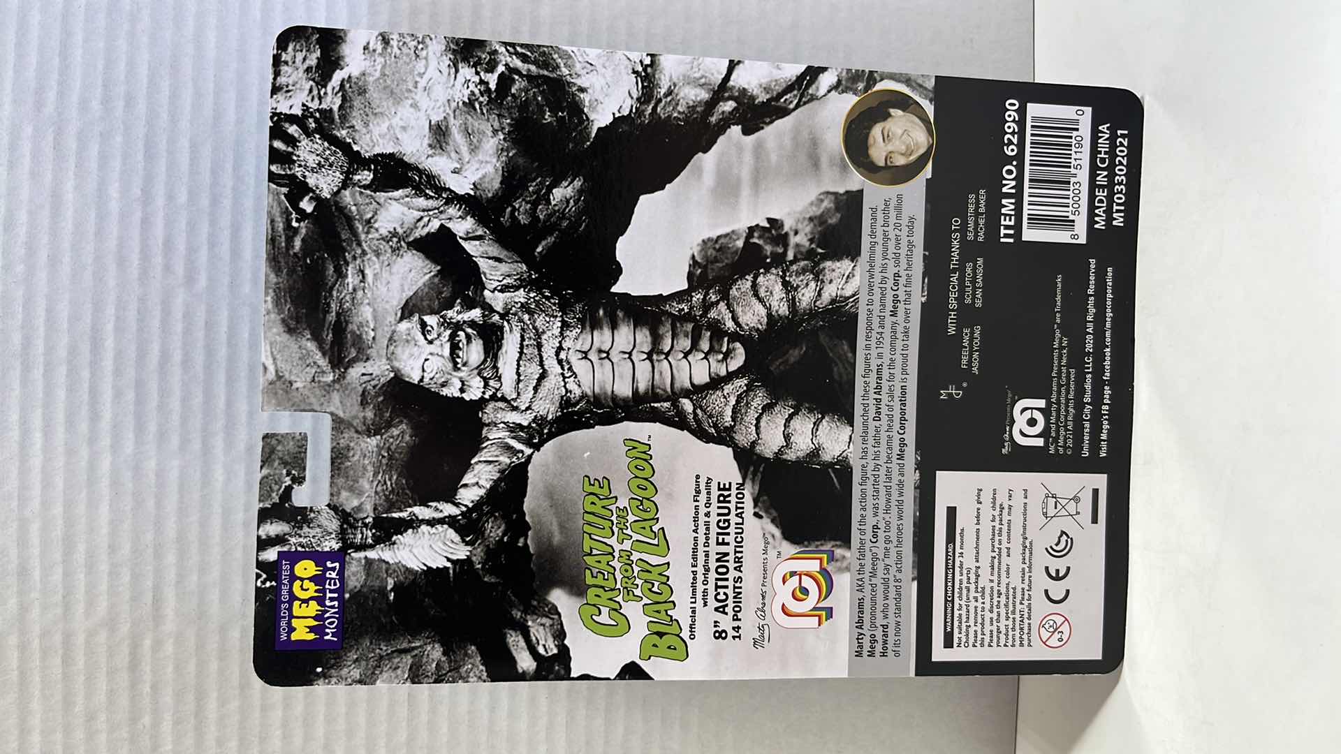 Photo 5 of NIB WORLDS GREATEST MEGO MONSTERS 8” ACTION FIGURE, FRANKENSTEIN & CREATURE FROM THE BLACK LAGOON (2)