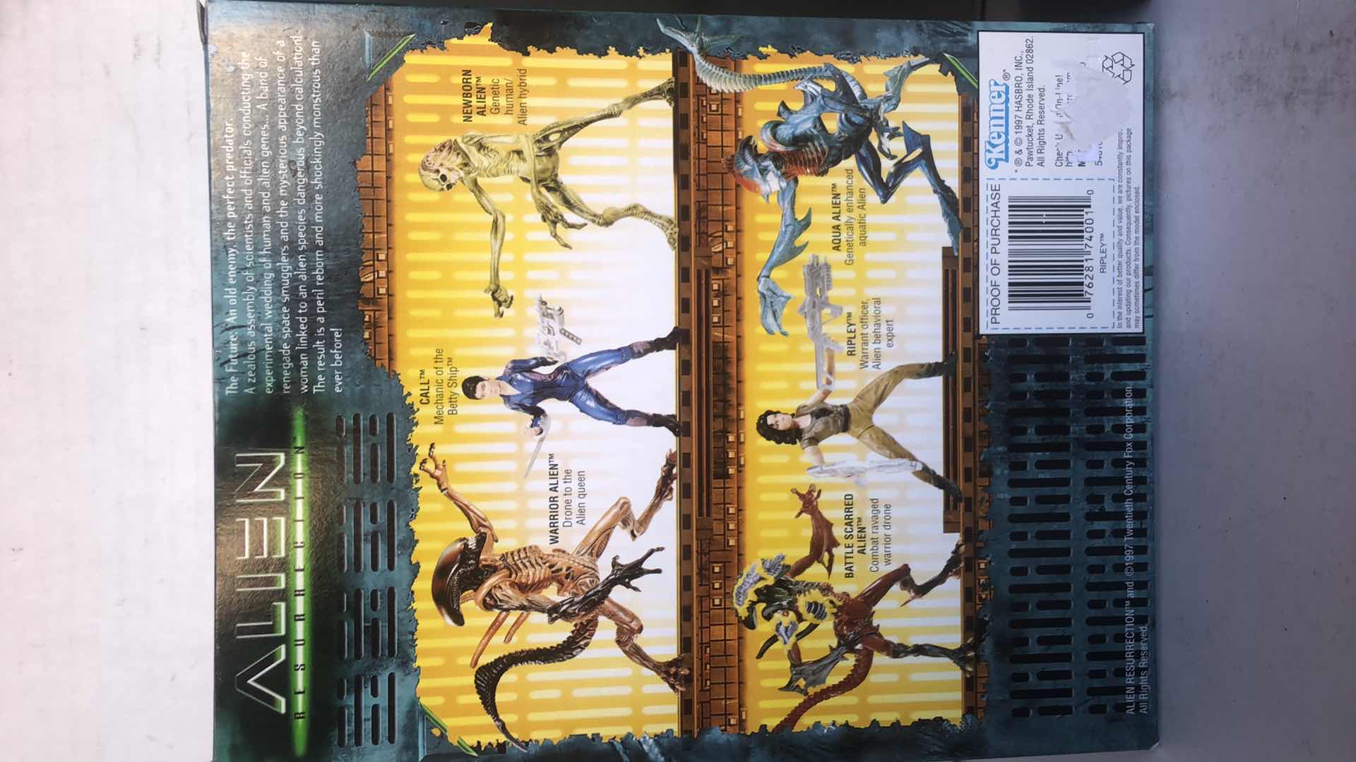 Photo 4 of NIB ALIENS MOVIE ACTION FIGURES RIPLEY AND NEWBORN ALIEN