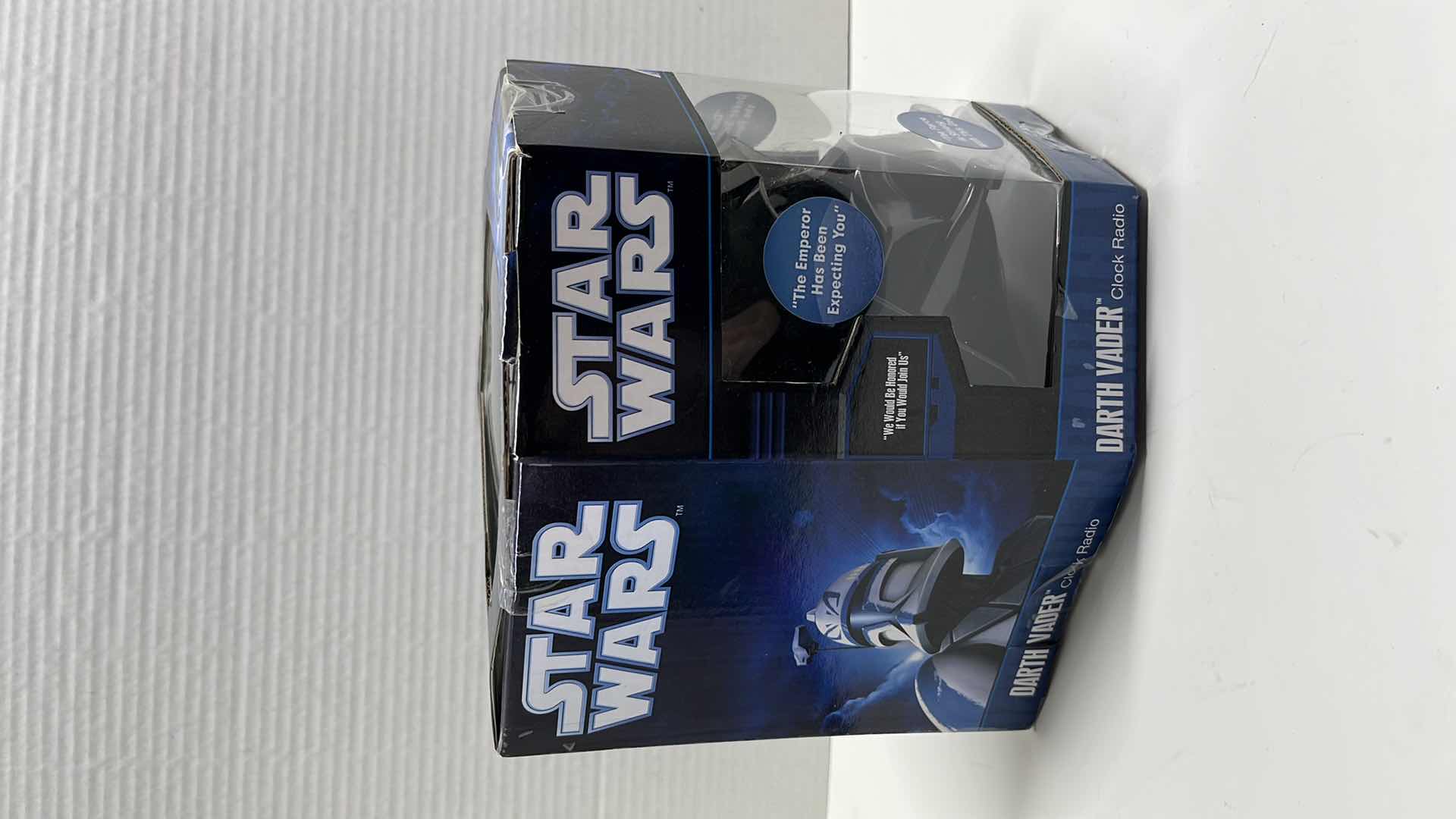 Photo 2 of $50.00 NIB SAKAR INTL STAR WARS DARTH VADER CLOCK RADIO (1)