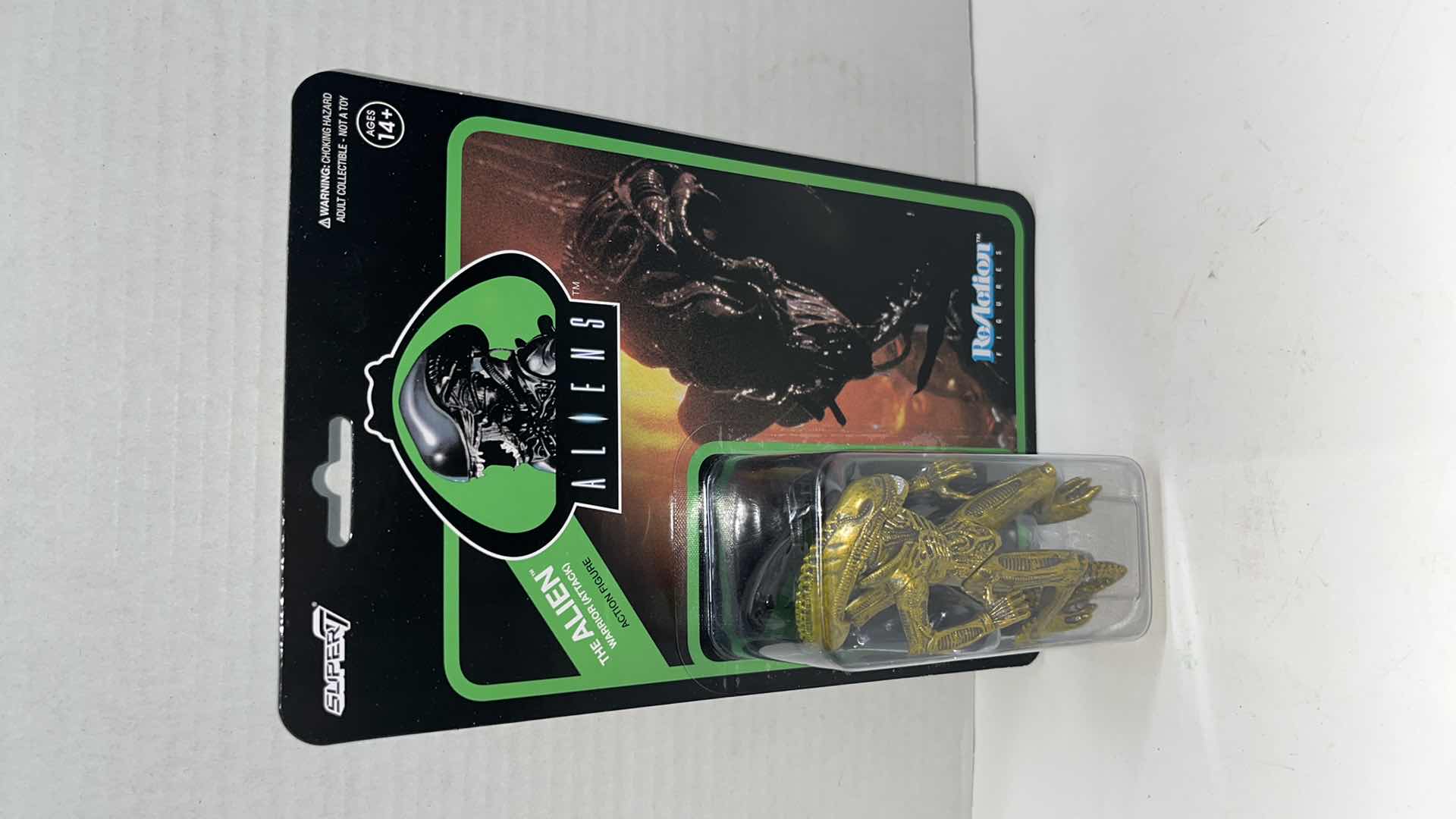 Photo 1 of NIB SUPER 7 REACTION FIGURES, ALIENS THE ALIEN WARRIOR ACTION FIGURE (1)