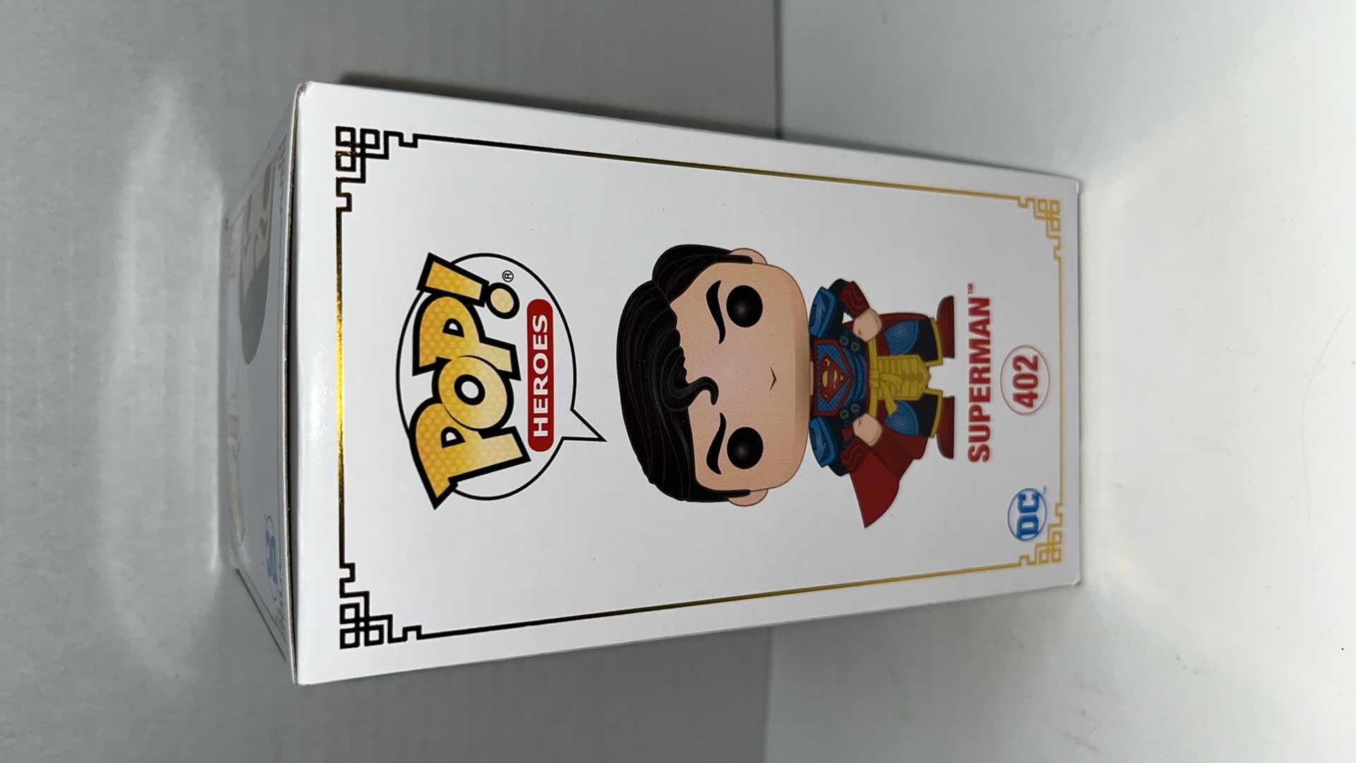 Photo 6 of NIB FUNKO POP HEROES DC VINYL FIGURES, WONDER WOMAN #378 & SUPERMAN #402 (2)