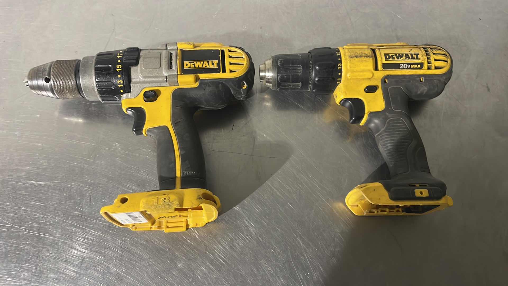 Photo 1 of DEWALT DRILL 18V DCD950 AND DEWALT DRILL 20V DCD771 NO BATTERIES BOTH TESTED GOOD.